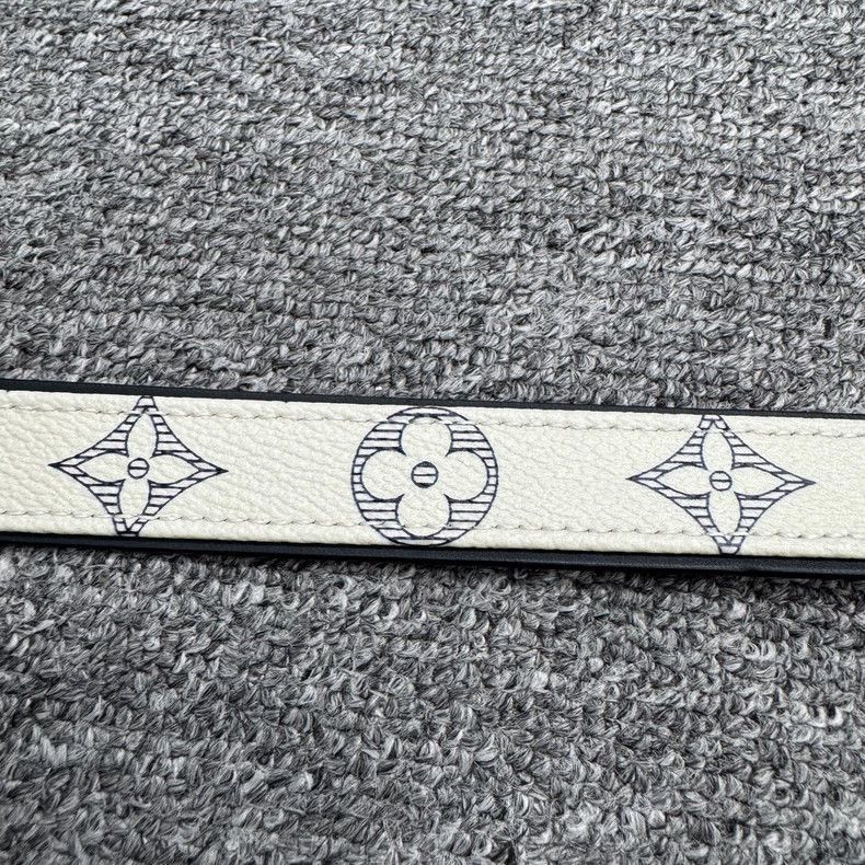 Louis Vuitton louis vuitton zoo series belt-2508 Size ONE SIZE - 3 Thumbnail