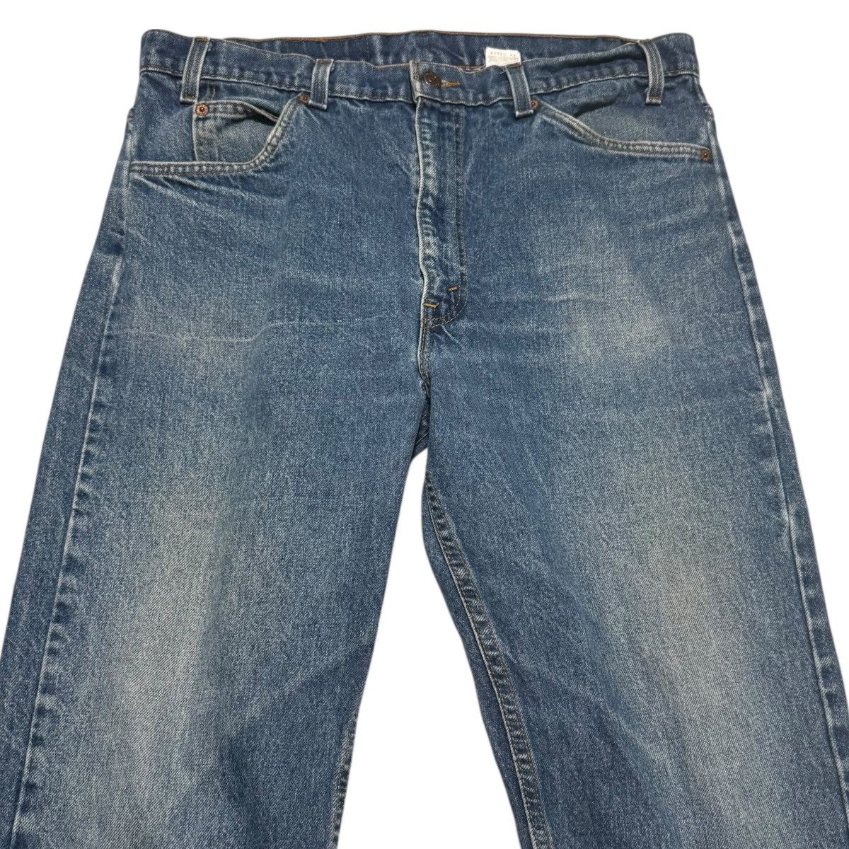 Levi's 1995 Levi's 505 Regular Fit Straight Leg Jeans 37x30.75 Size US 37 - 5 Thumbnail