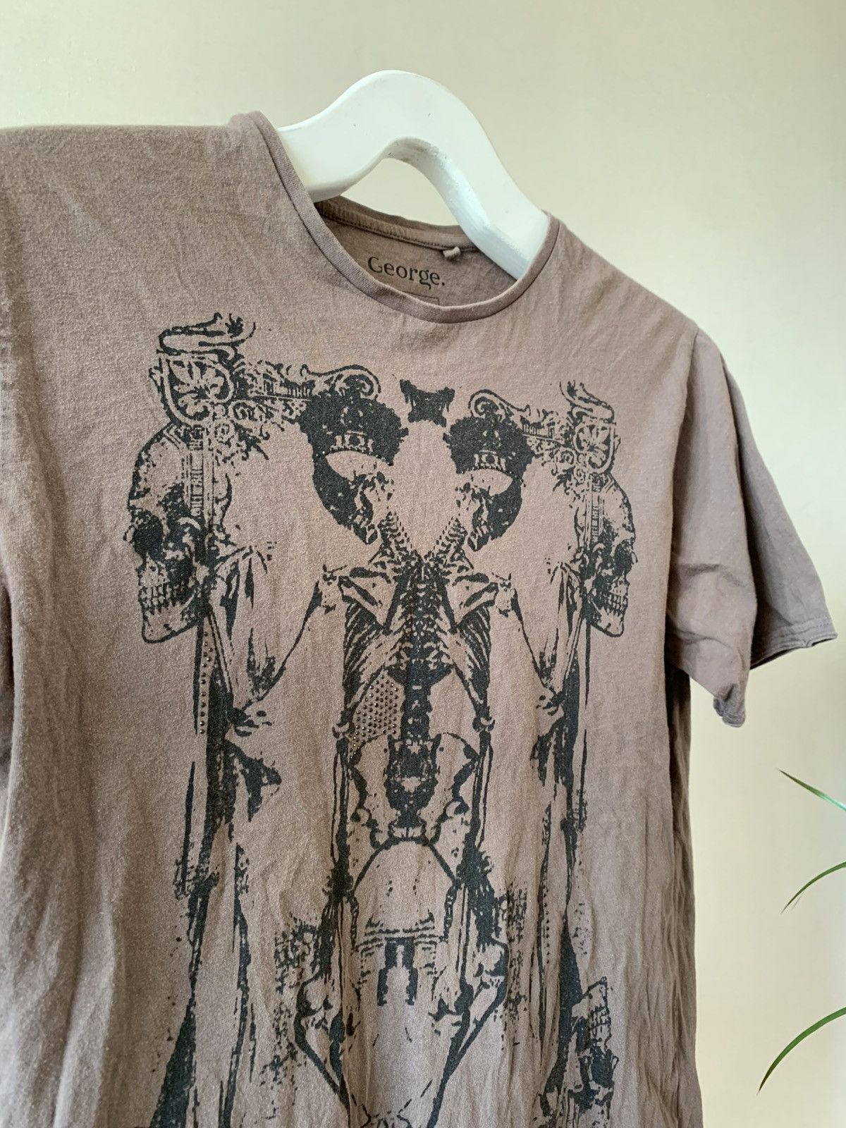 Affliction Y2K Vintage Crazy Skull Skeleton Rhinestones Faded AOP Tee Size US M / EU 48-50 / 2 - 2 Thumbnail