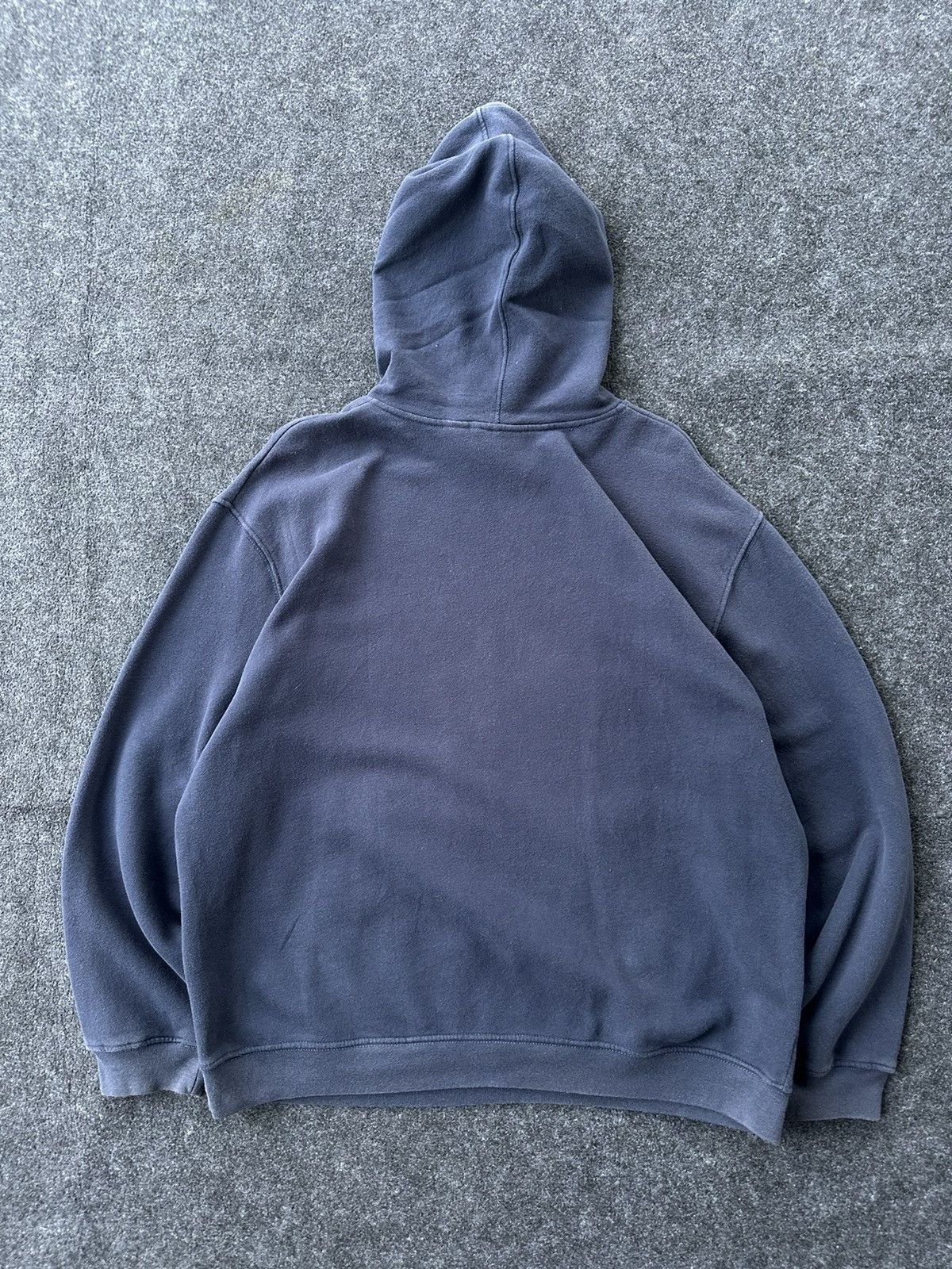 Reebok × Vintage Vintage Y2K Reebok Center Logo Sunfaded Hoodie A429 Size US XL / EU 56 / 4 - 5 Thumbnail