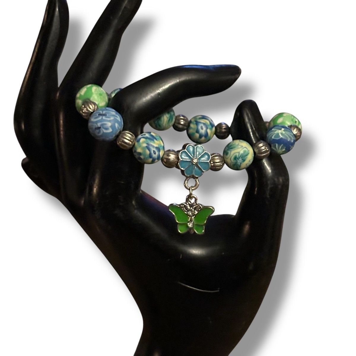 Other Multicolor clay bead butterfly charm bracelet Size ONE SIZE - 2 Thumbnail