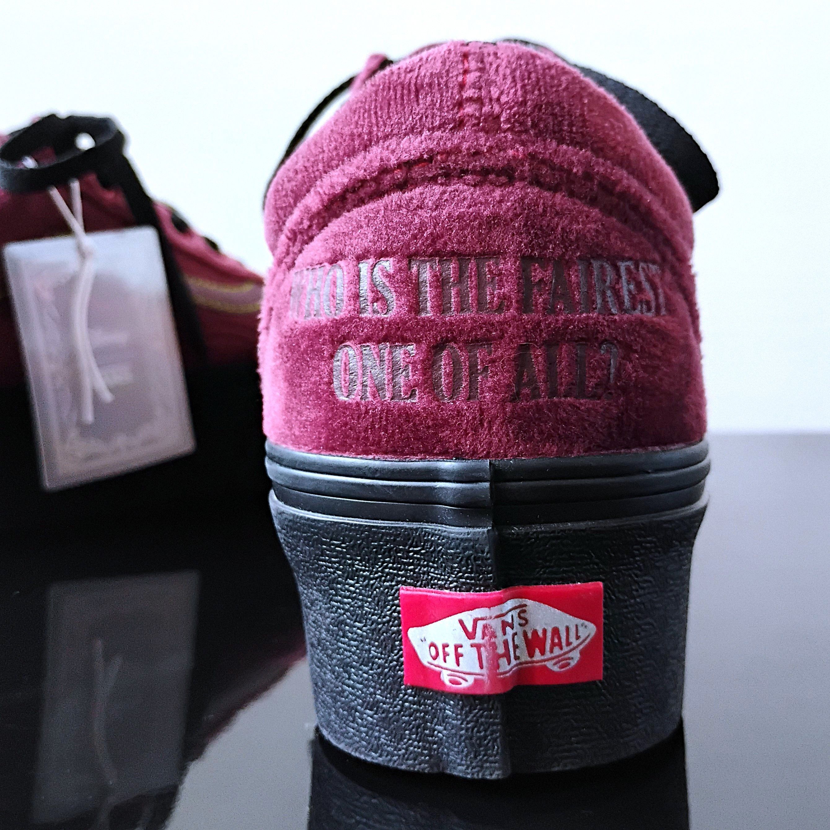 Vans Vans Women's Vans x Disney Old Skool Stackform Poison Apple Size US 7.5 / IT 37.5 - 8 Thumbnail