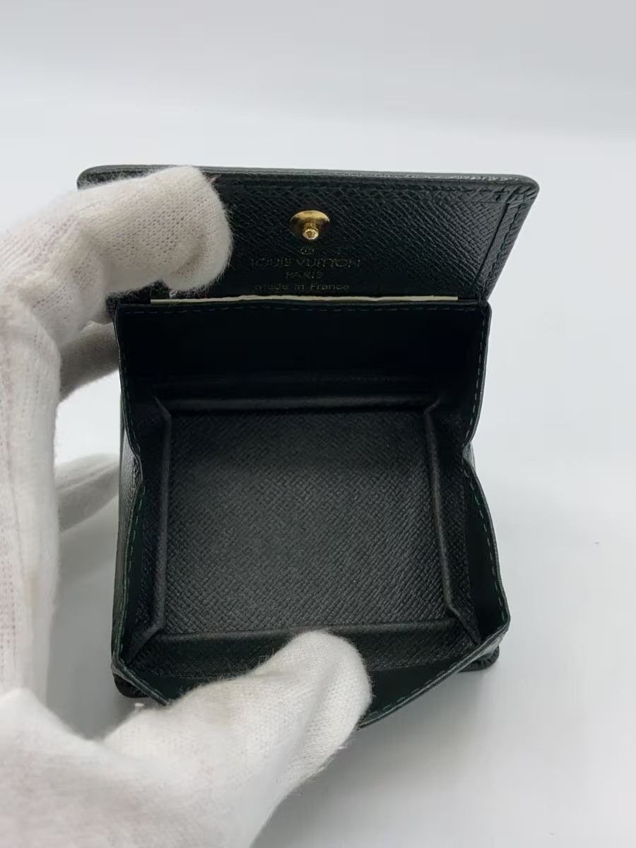 Louis Vuitton Louis Vuitton Leather Coin Case Green Size ONE SIZE - 4 Thumbnail