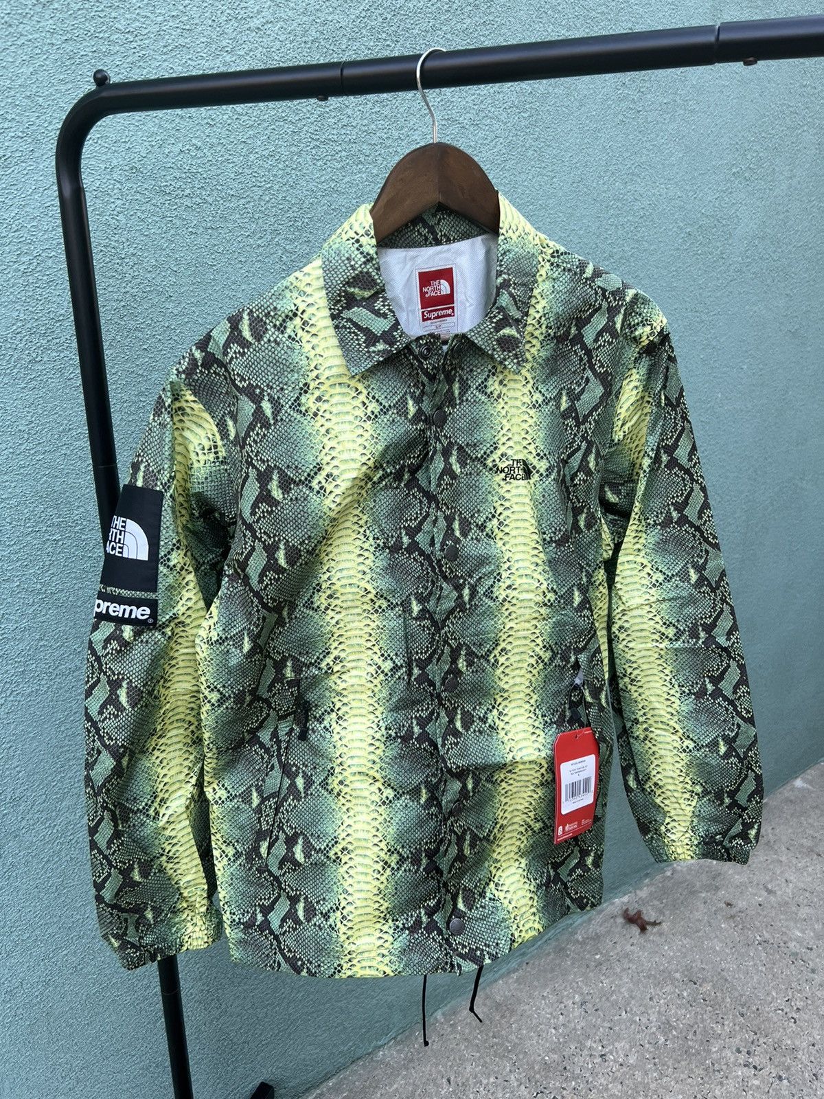 Supreme snakeskin tnf online