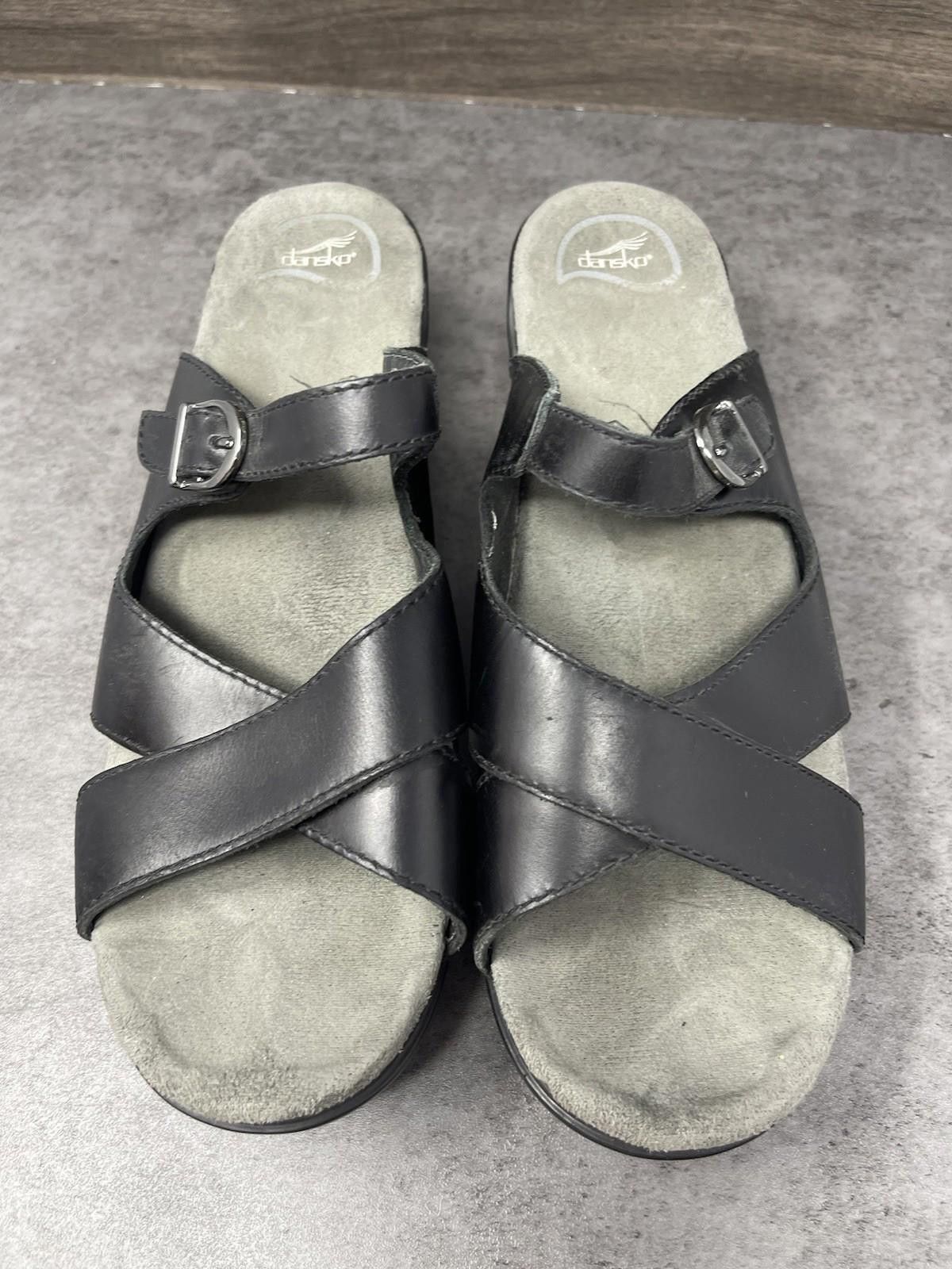 Dansko Dansko Sela Shoes Womens Size 11 (42) Black Sandals Size US 11 / IT 41 - 9 Thumbnail