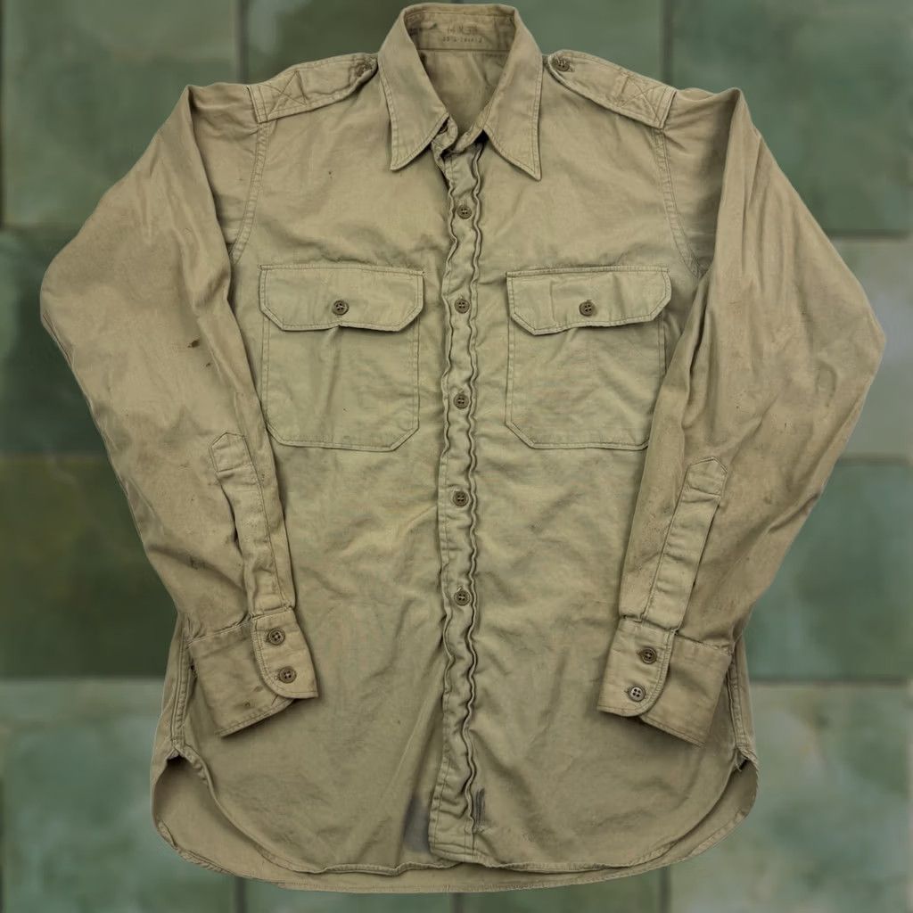 Vintage VINTAGE Army USMC Military Shirt Adult Medium 1940s Button Up Beige Solid Cotton 50s Size US M / EU 48-50 / 2 - 1 Thumbnail