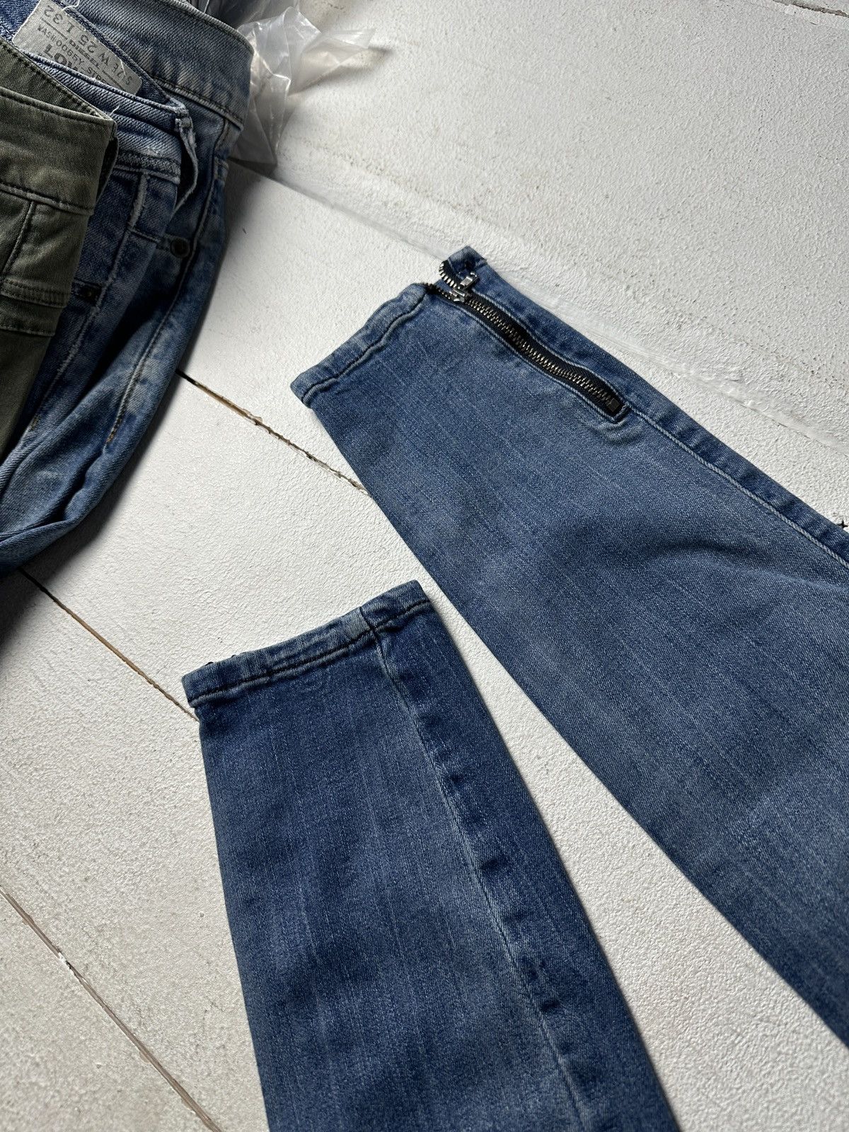 Diesel 🚨Gothic Diesel Regular Slim relax Flared Jeans Womens Size 26" / US 2 / IT 38 - 4 Thumbnail