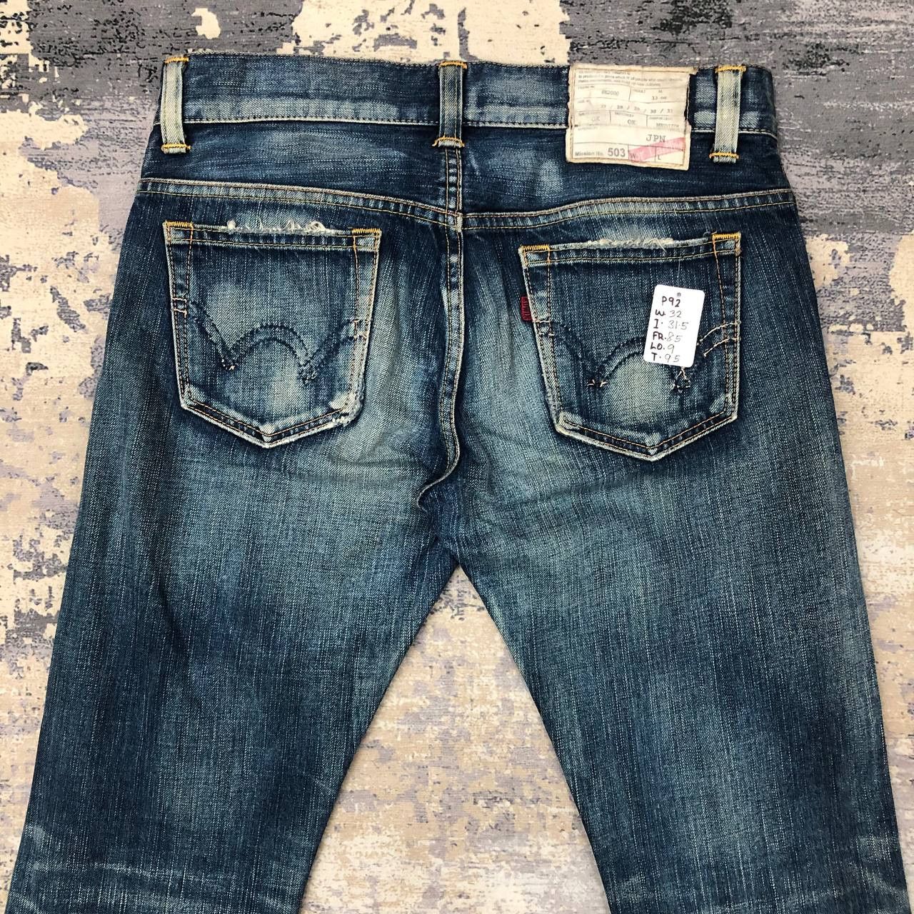 Edwin P92 VTG EDWIN FLARED DISTRESSED JEANS Size 32" / US 10 / IT 46 - 4 Thumbnail