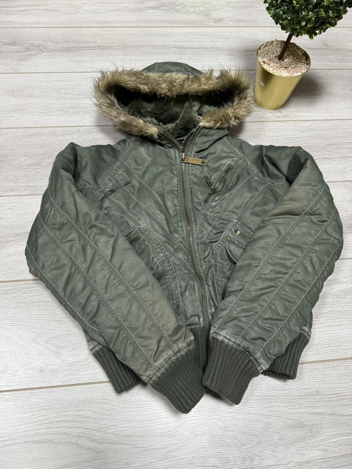 Vintage Alaska bomber jacket zip fur vintage avant garde Size S / US 4 / IT 40 - 4 Thumbnail