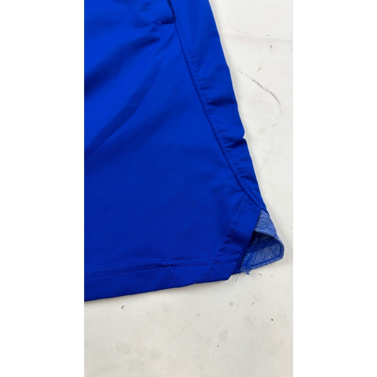 Under Armour VINTAGE? No — under armour shorts mens 2xl blue locker 9" pocketed athletic workout 1351350 Size US 39 - 4 Thumbnail