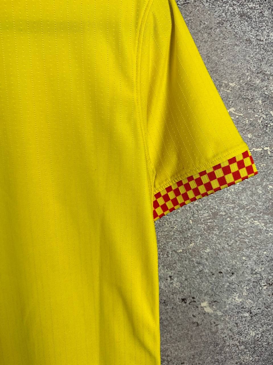 Nike × Vintage Vintage Liverpool 2021/22 Nike Soccer Jersey Small Size US S / EU 44-46 / 1 - 12 Thumbnail