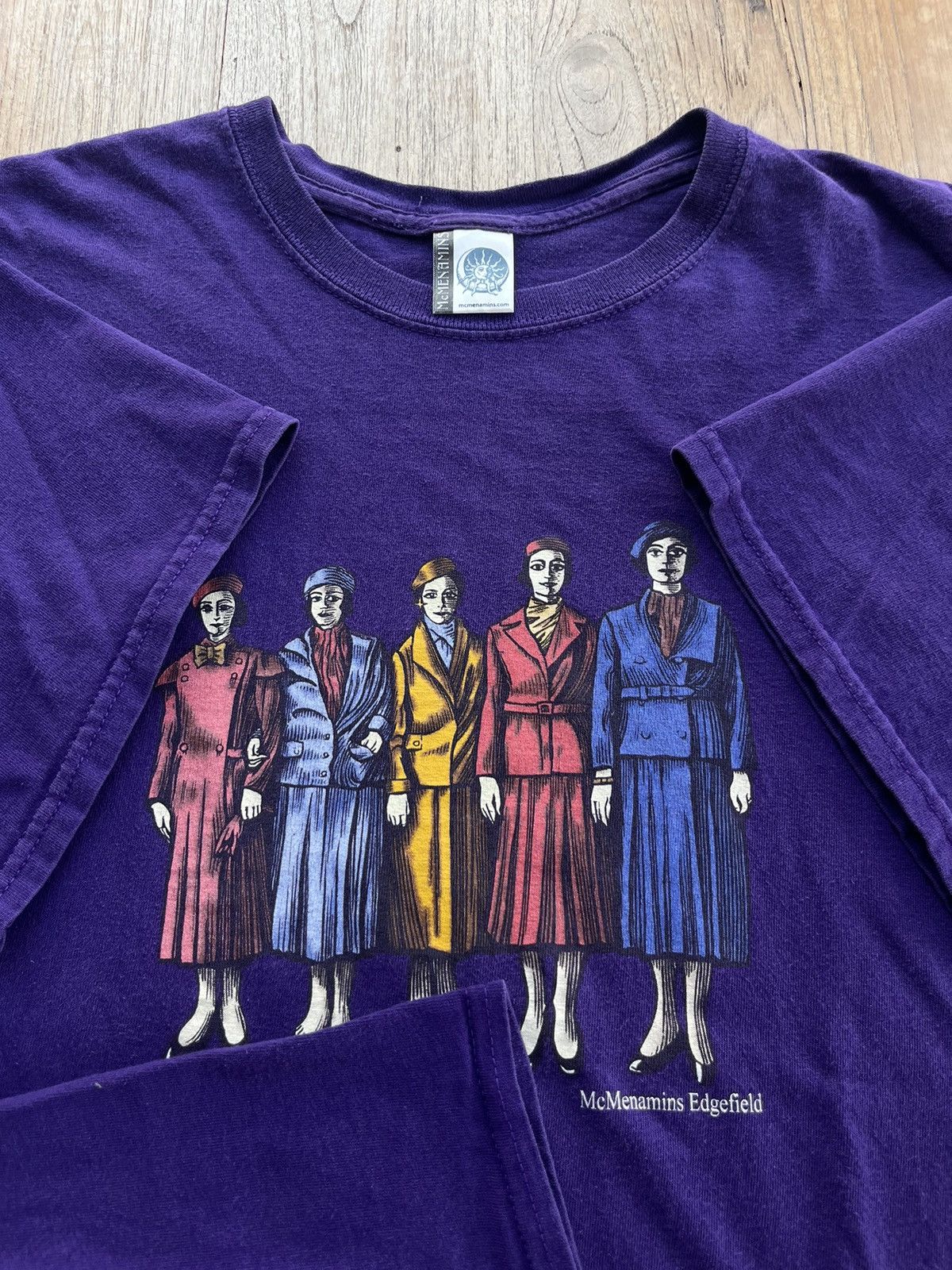 Other McMenamins Edgefield Artwork 00’s Tshirt Size US XL / EU 56 / 4 - 6 Thumbnail
