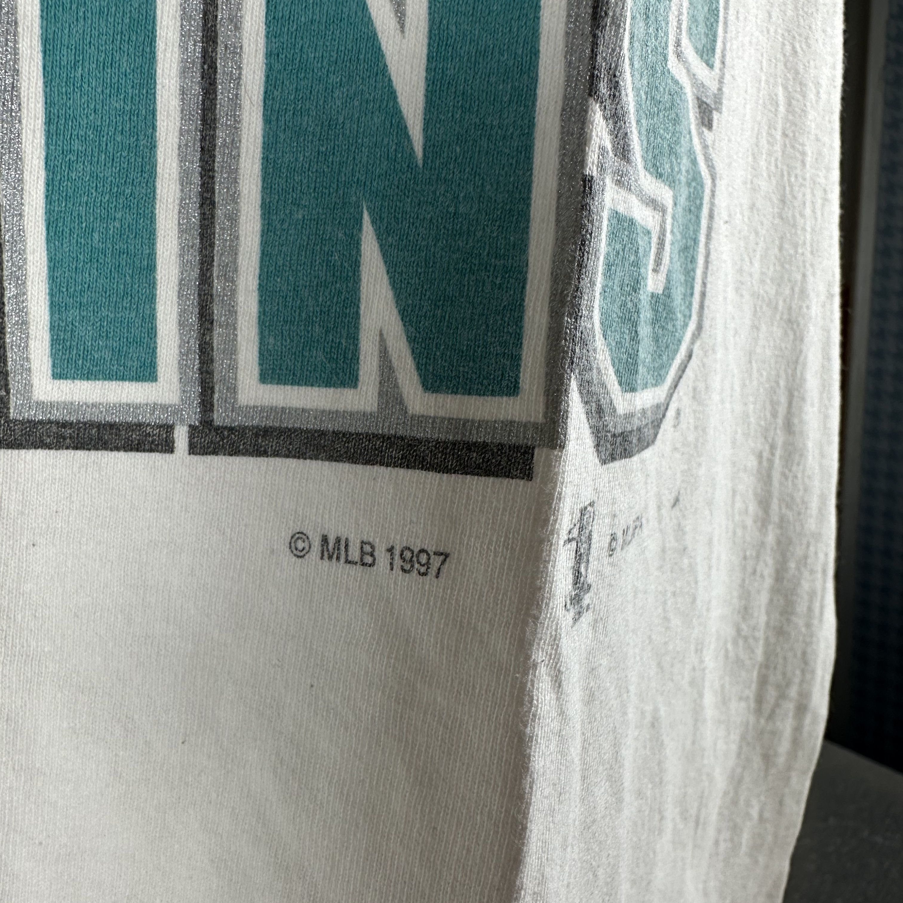 Vintage 1997 Florida Marlins MLB World Series Champions T-Shirt Size US L / EU 52-54 / 3 - 3 Thumbnail