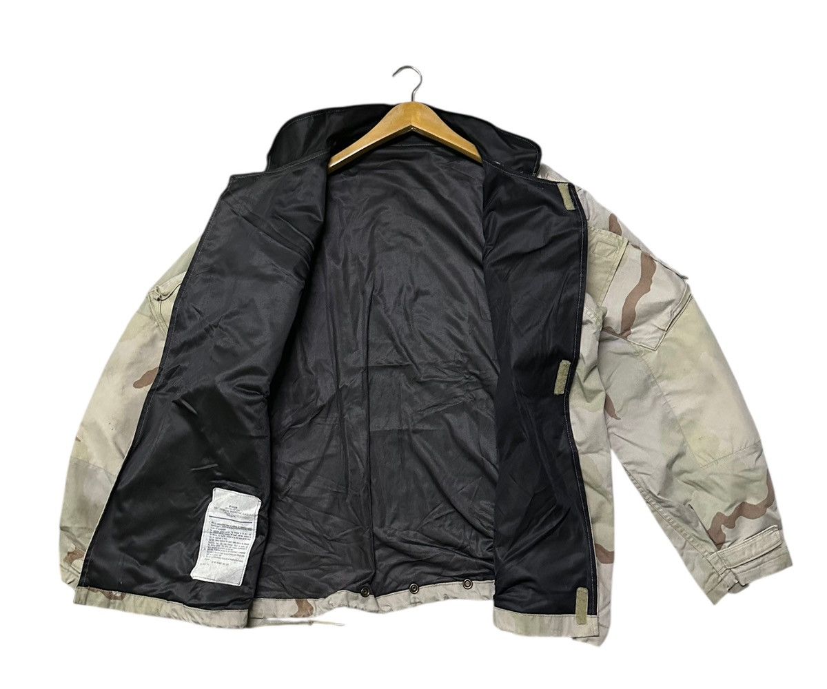 Vintage U.S. military desert camouflage uniform (DCU) field jacket Size US M / EU 48-50 / 2 - 6 Thumbnail