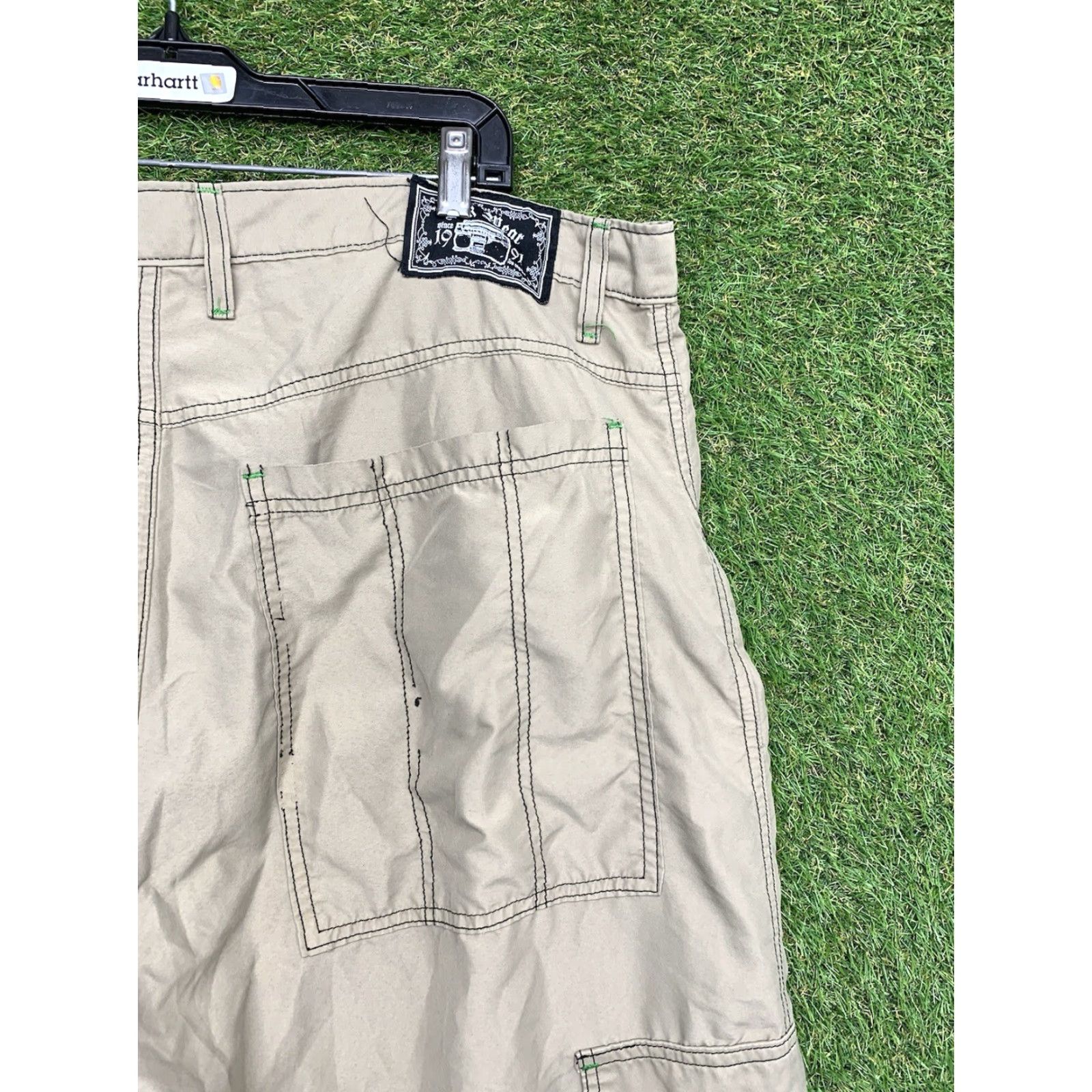 Vintage VINTAGE KIKWEAR Cargo Pants Mens 40 Pockets Skater Baggy 90s Y2K Streetwear Beige Cotton Relaxed Wide-Leg Pants Mens Size US 40 / EU 56 - 3 Thumbnail