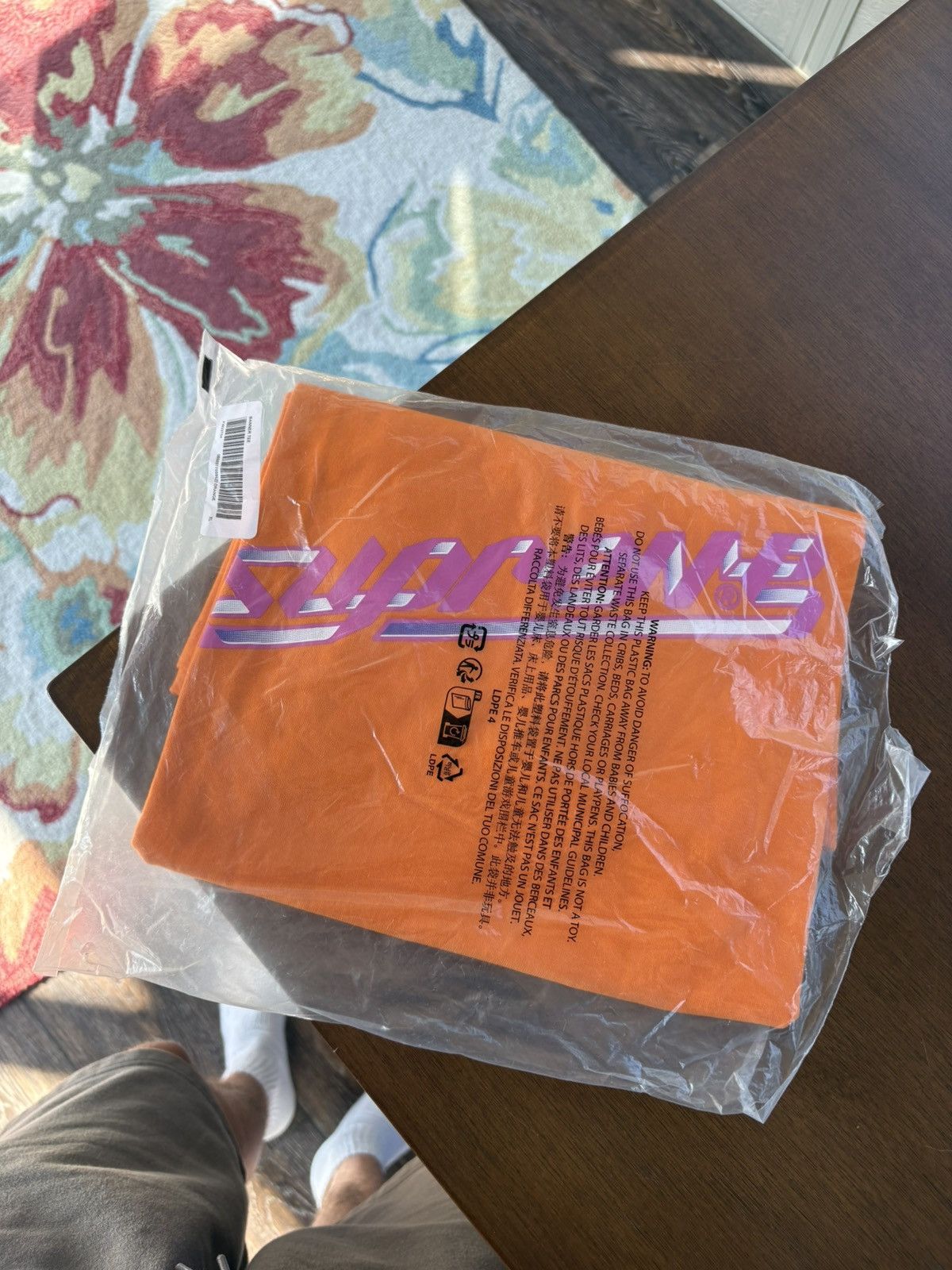 Supreme Supreme Banner Tee FW23 Orange Size US XL / EU 56 / 4 - 1 Thumbnail