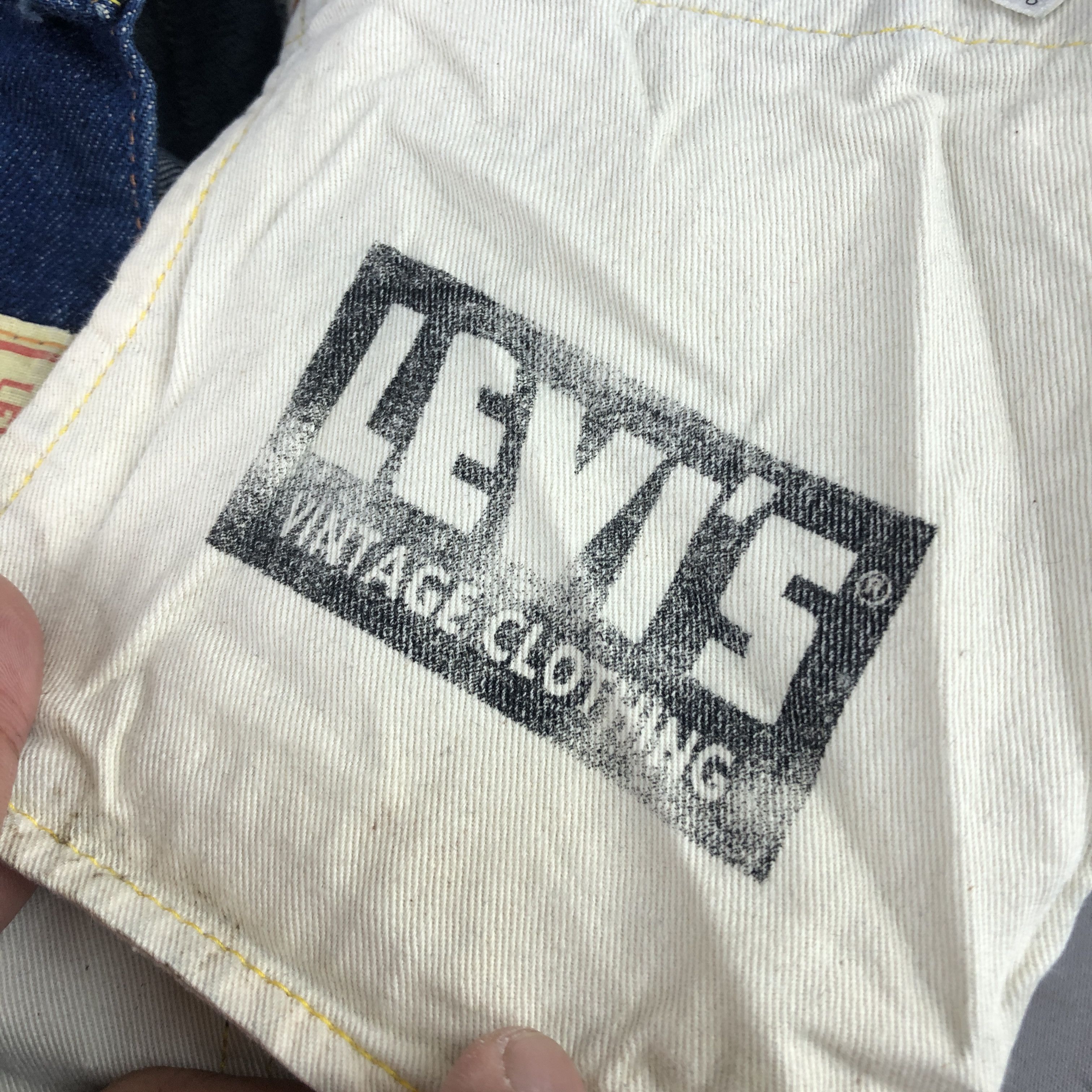 Levi's Vintage Levis 701 Selvedge Jeans Levi's Redline Denim Size 24" / US 00 / IT 34 - 11 Thumbnail