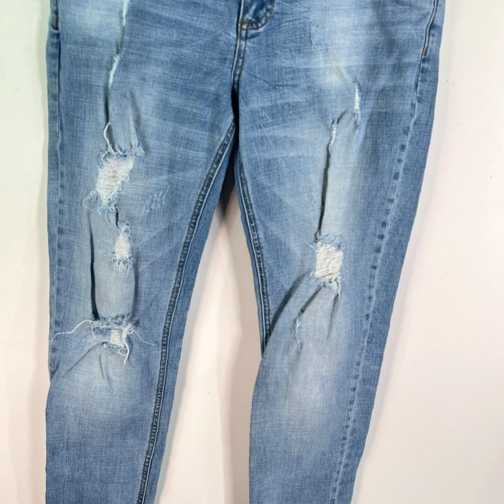 Vintage VINTAGE KUT from the Kloth Boyfriend Jeans Women's Size 6 Blue High-Rise Distressed 5-Pocket 32X31 Size 28" / US 6 / IT 42 - 3 Thumbnail