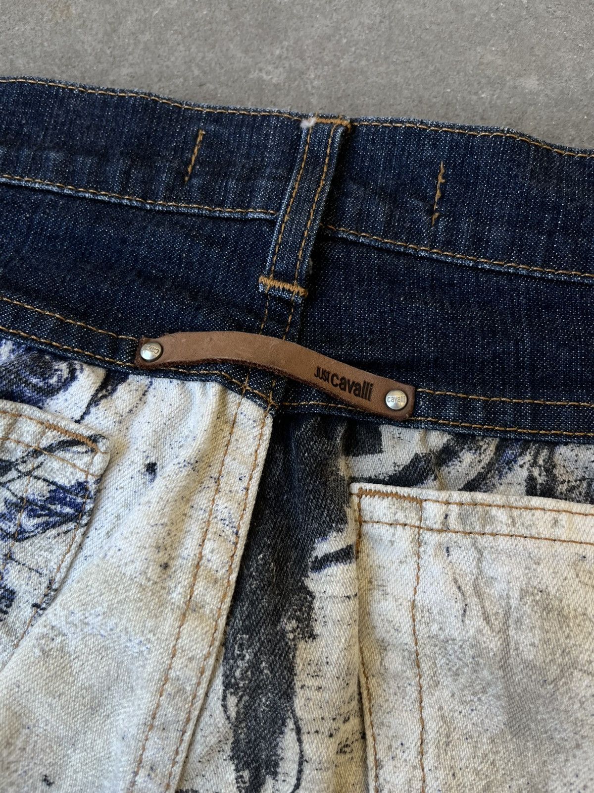 Just Cavalli Just Cavalli Art Print Napoleon Jeans - 2000s archieve piece Size US 30 / EU 46 - 12 Thumbnail