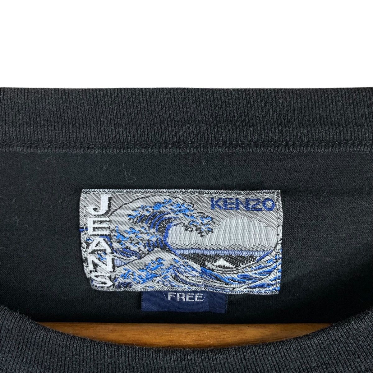 Kenzo Vintage KENZO jeans big logo back hit tee Size US M / EU 48-50 / 2 - 4 Thumbnail