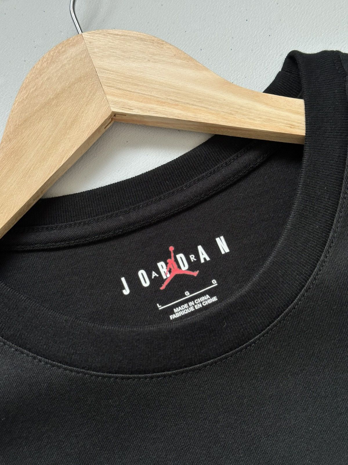 Jordan Brand × Nike Nike Jordan Psg Logo Tee Size US L / EU 52-54 / 3 - 7 Thumbnail