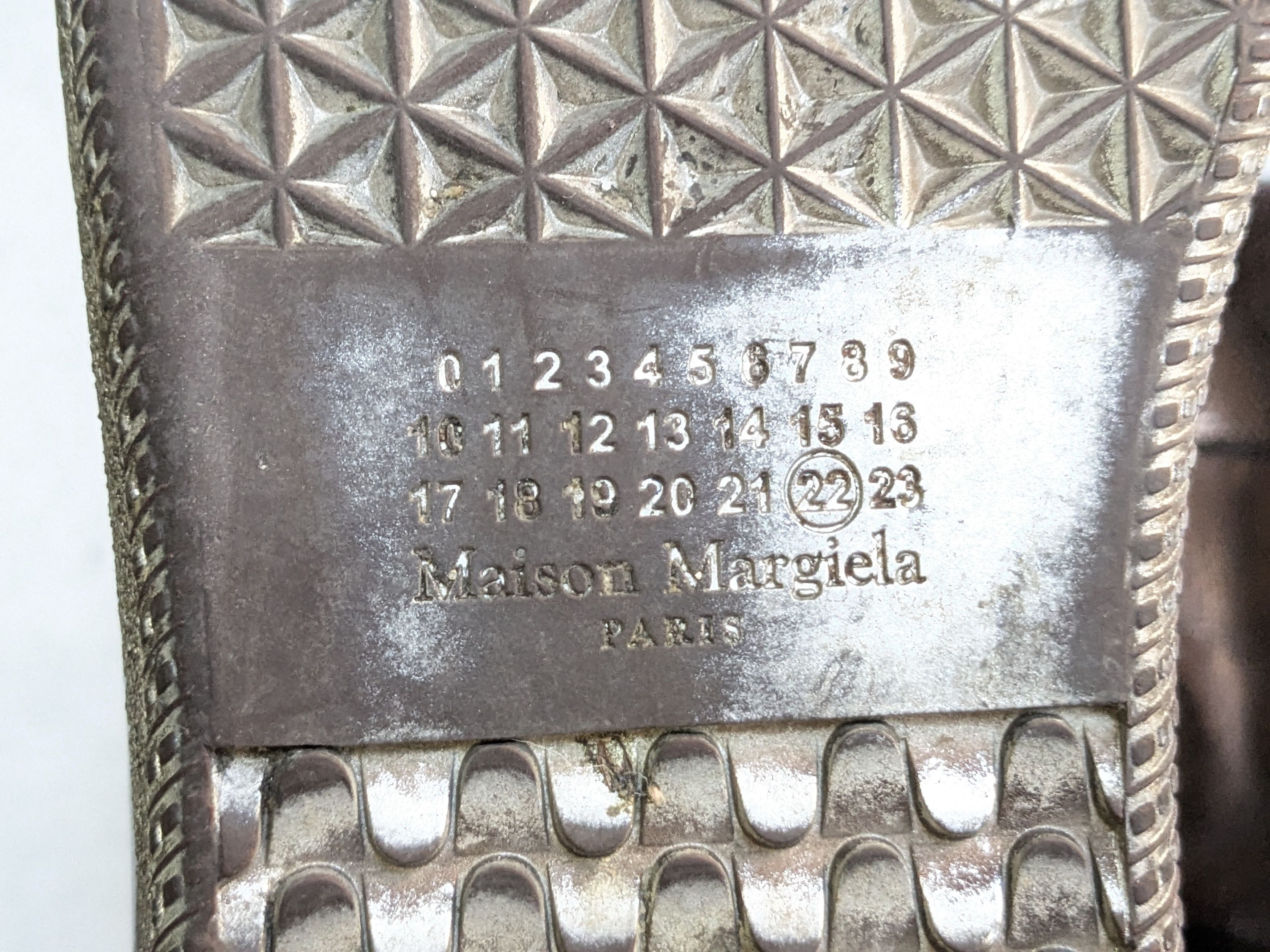 Maison Margiela Maison Margiela Future Brown High Tops 11 44 Leather Size US 11 / EU 44 - 18 Thumbnail