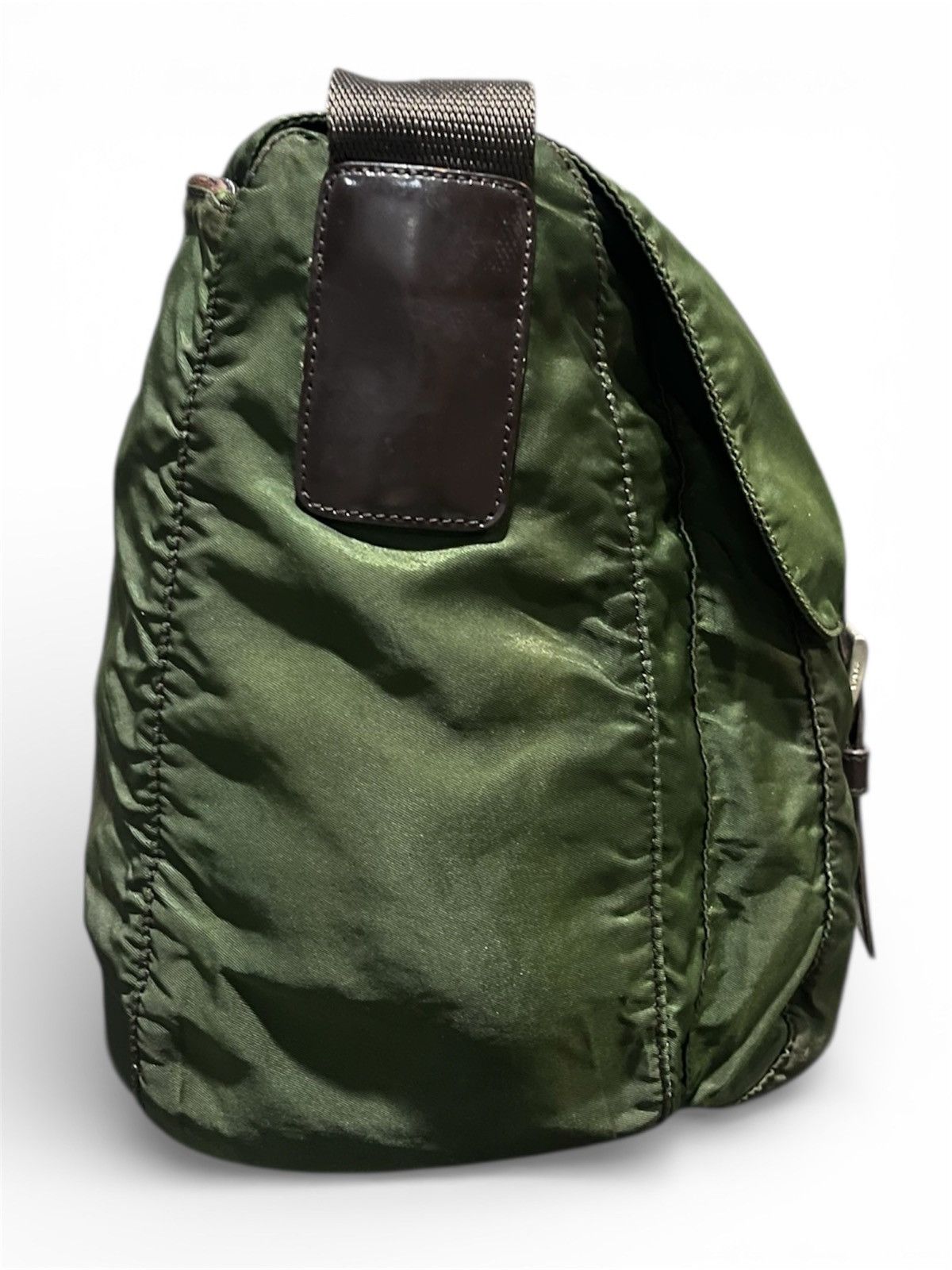 Prada Authentic Vintage PRADA Tessuto Massenger Bag Size ONE SIZE - 6 Thumbnail