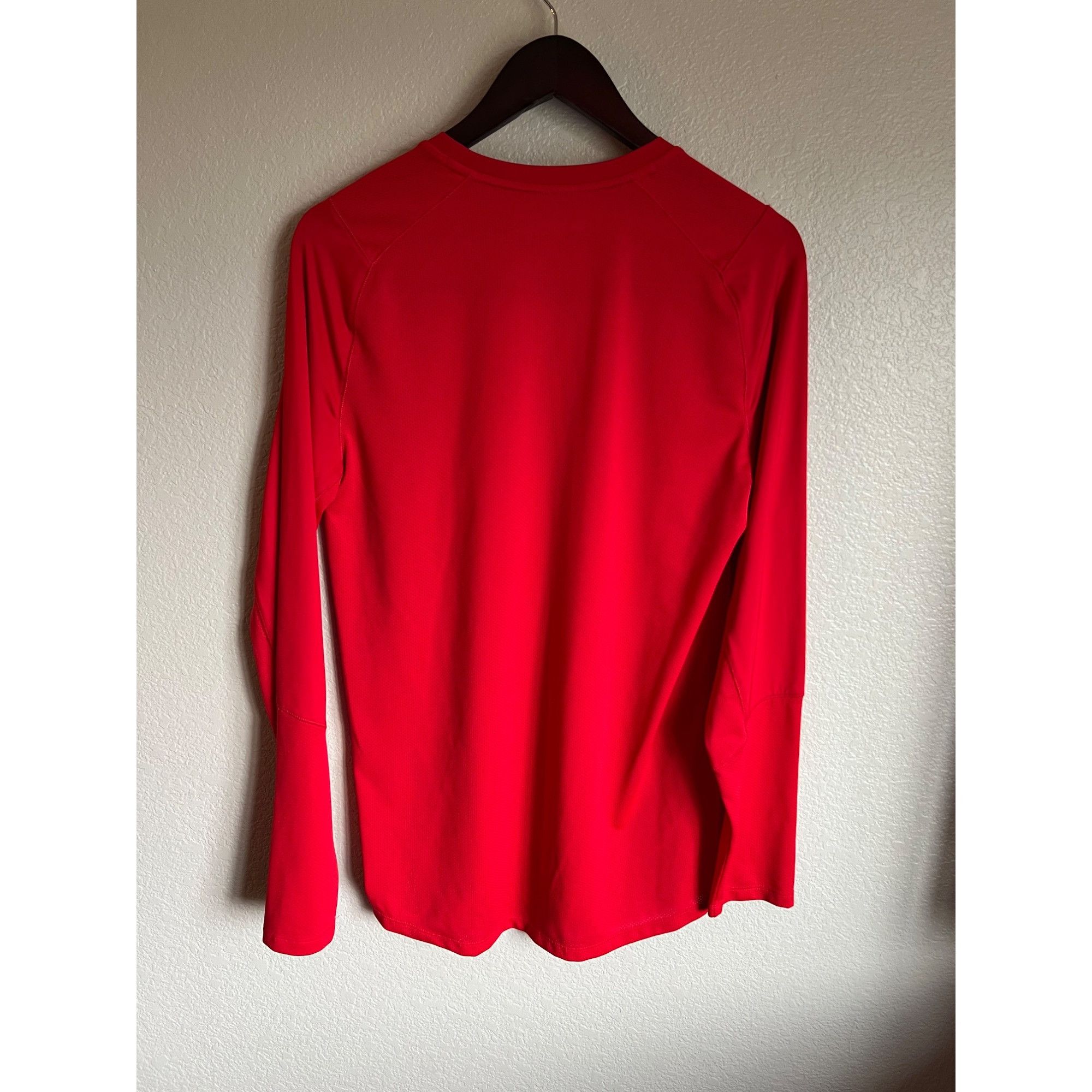 Under Armour Under Armour Texas Tech Red Raiders Long Sleeve Shirt - Size Size US M / EU 48-50 / 2 - 3 Thumbnail