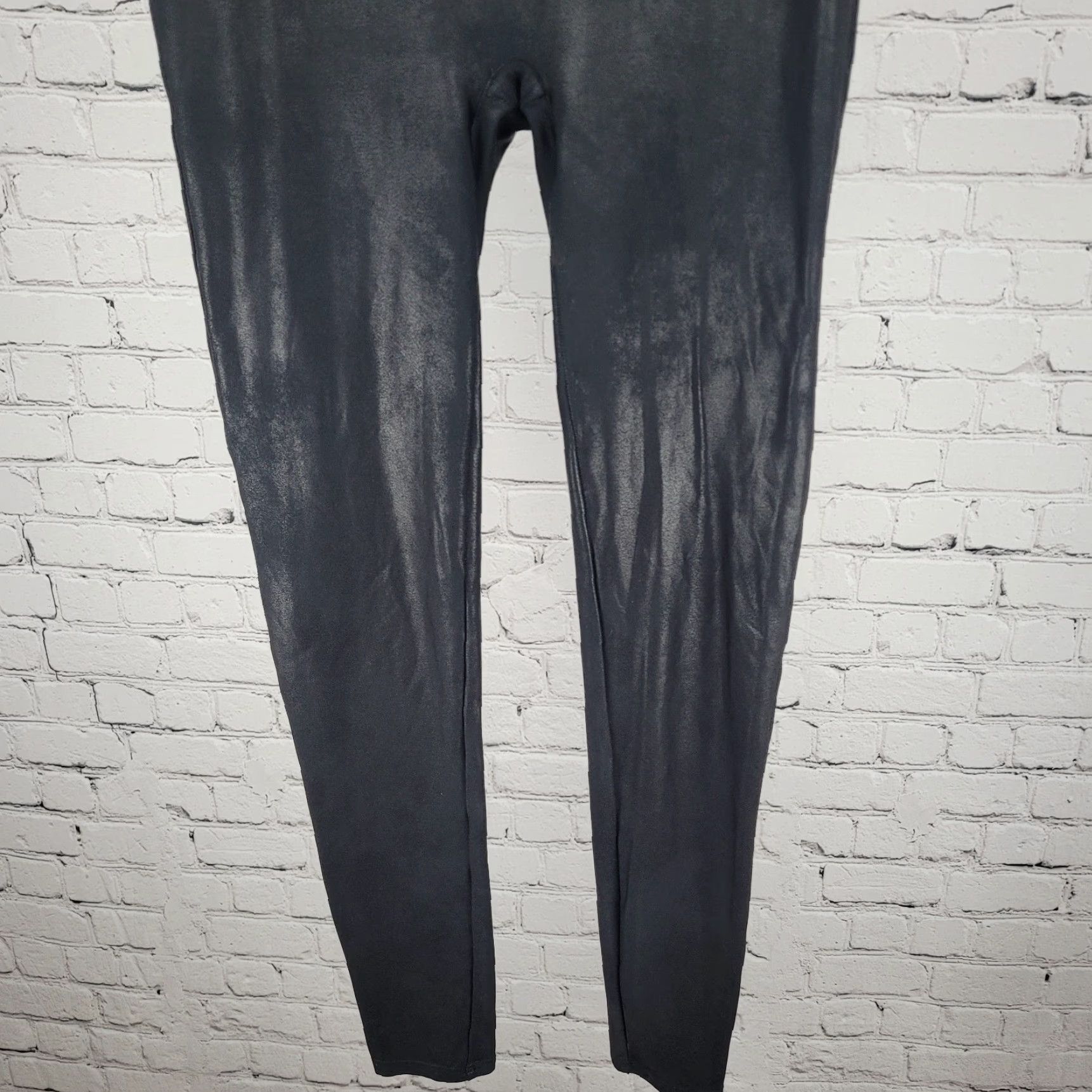 Spanx Spanx Leggings Black Faux Leather Shiny Mid Rise Ankle Pants L Womens Size 36" / US 14 / IT 50 - 6 Thumbnail