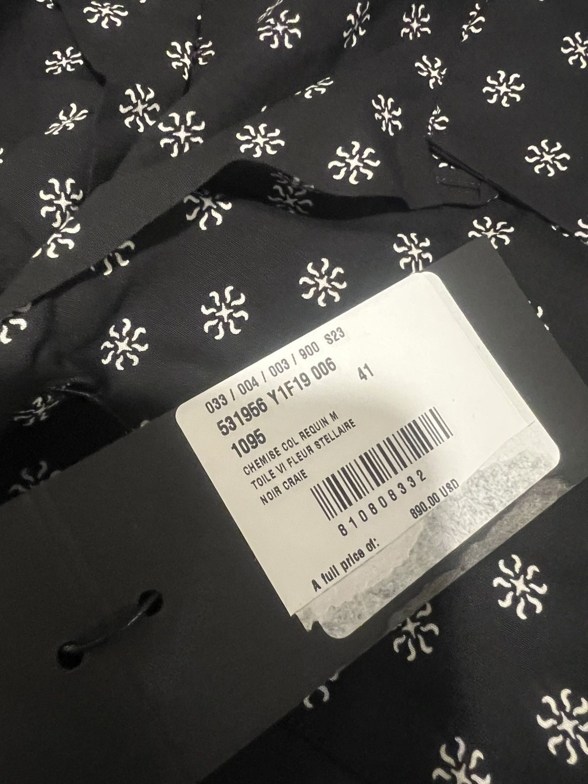 Saint Laurent Paris Saint Laurent men viscose short sleeve shirt.41/16. $890 Size US L / EU 52-54 / 3 - 3 Thumbnail