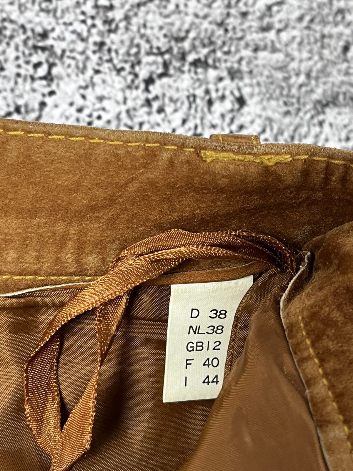Leather Vintage Y2K retro style suede leather pants avantgarde Size 28" / US 6 / IT 42 - 8 Thumbnail