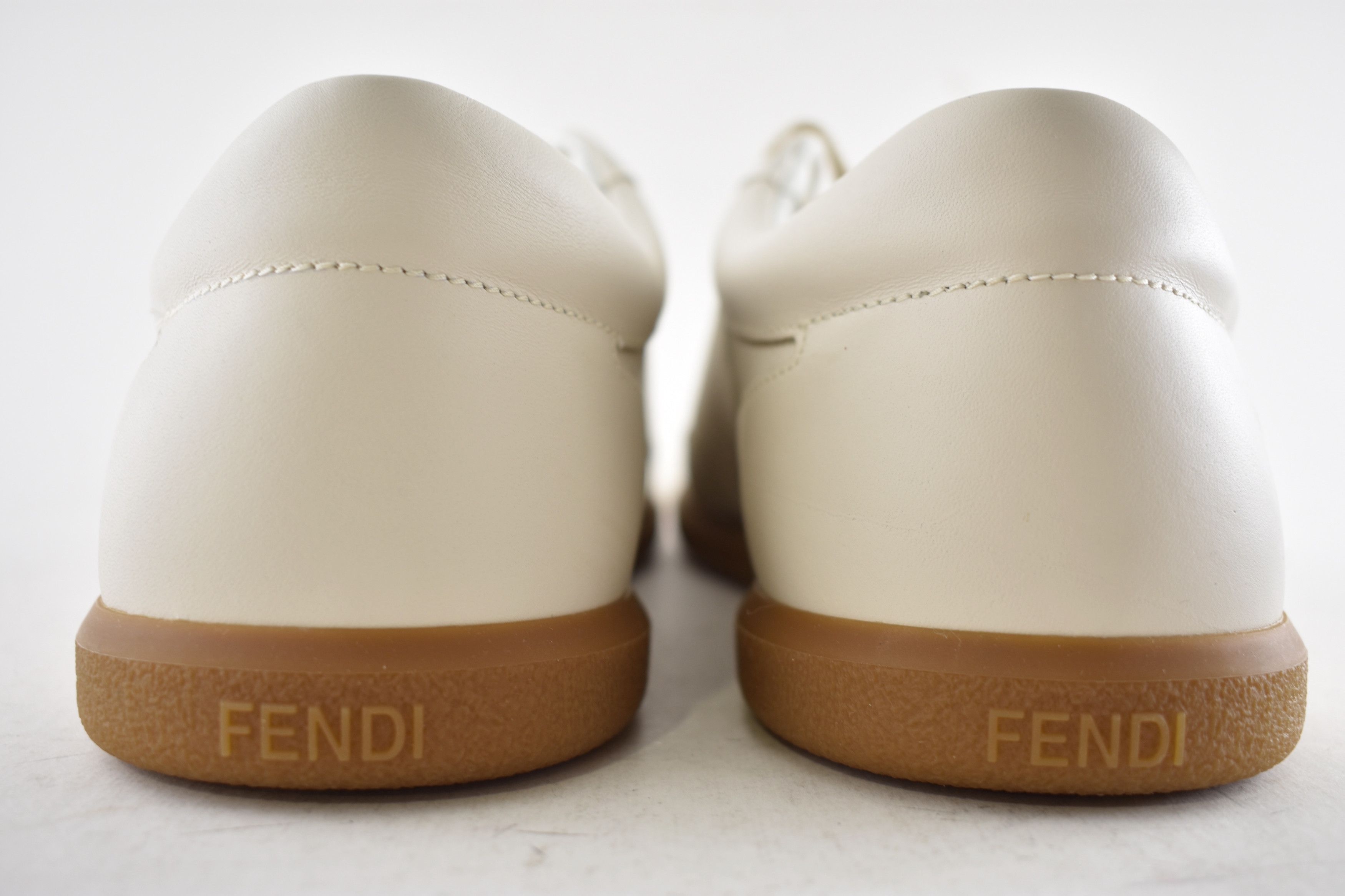 Fendi Fendi Ice Leather Logo Classic Low Top Sneakers UK 11 US 12 Size US 12 / EU 45 - 16 Thumbnail