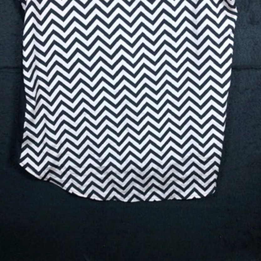 Express EXPRESSO Blouse Shirt Womens Black Brown Zig Zag Short Sleeve Sheer Round Neck L Size L / US 10 / IT 46 - 3 Thumbnail