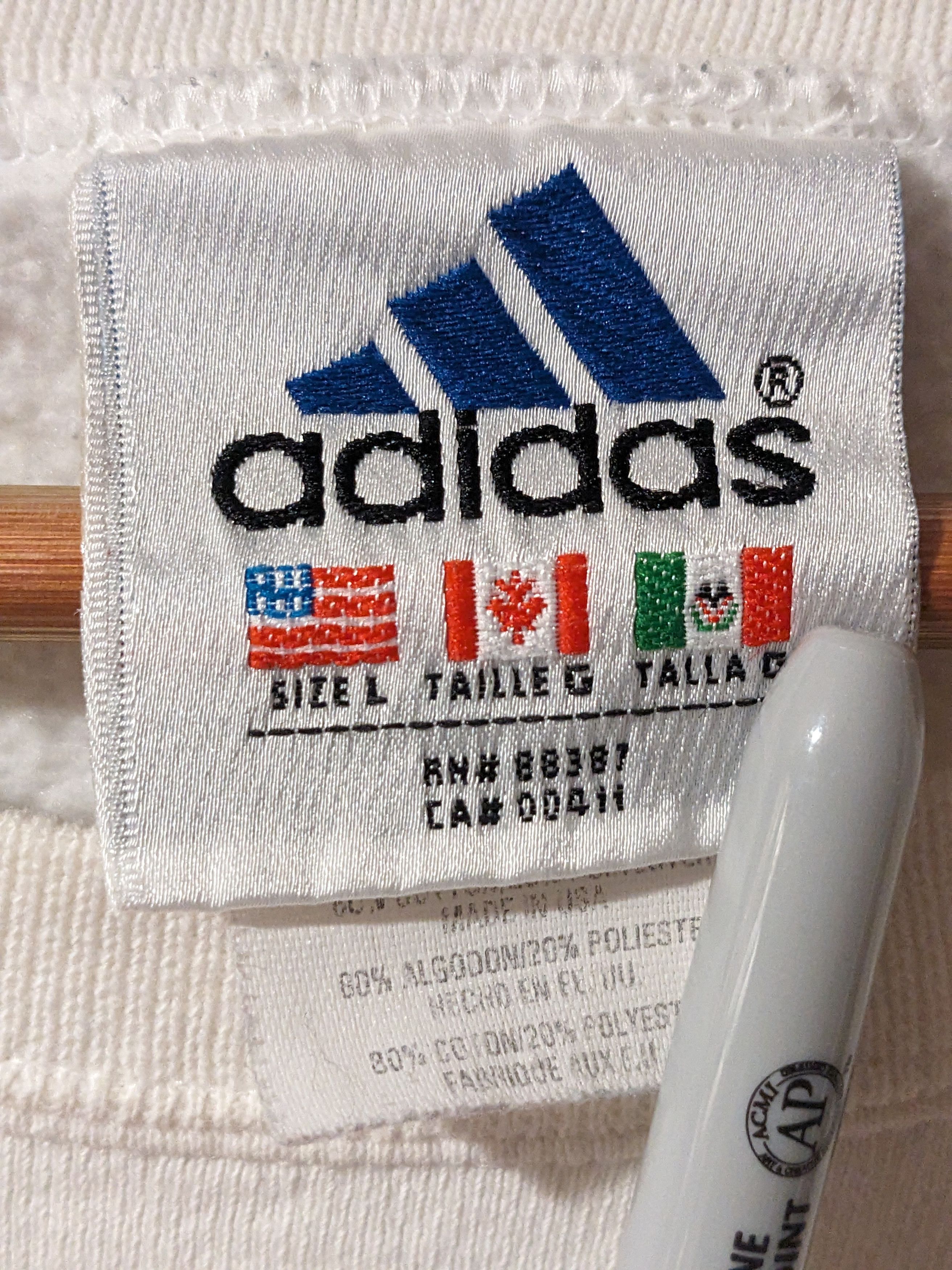 Adidas × Vintage Vintage 90s Adidas Logo Essential White Large Sweatshirt Size US L / EU 52-54 / 3 - 3 Thumbnail