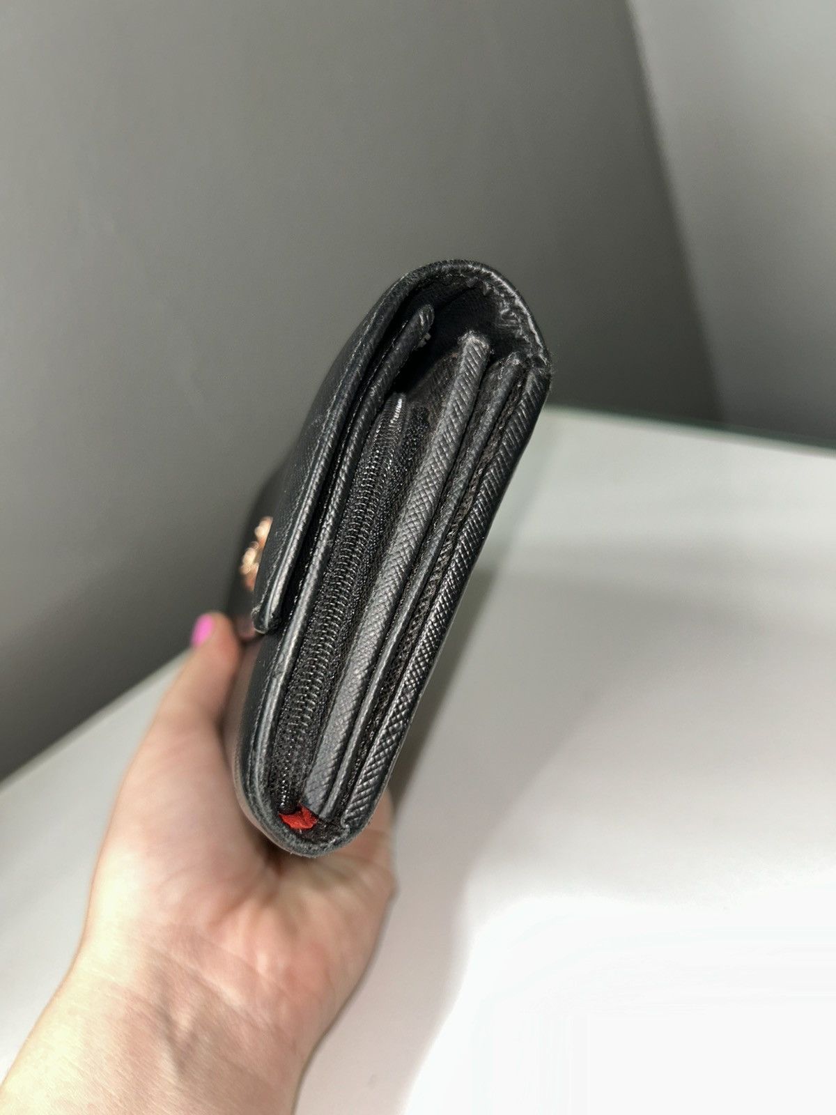 Vivienne Westwood Vivienne Westwood Black Leather Long Wallet w/ Red Interior Size ONE SIZE - 15 Thumbnail