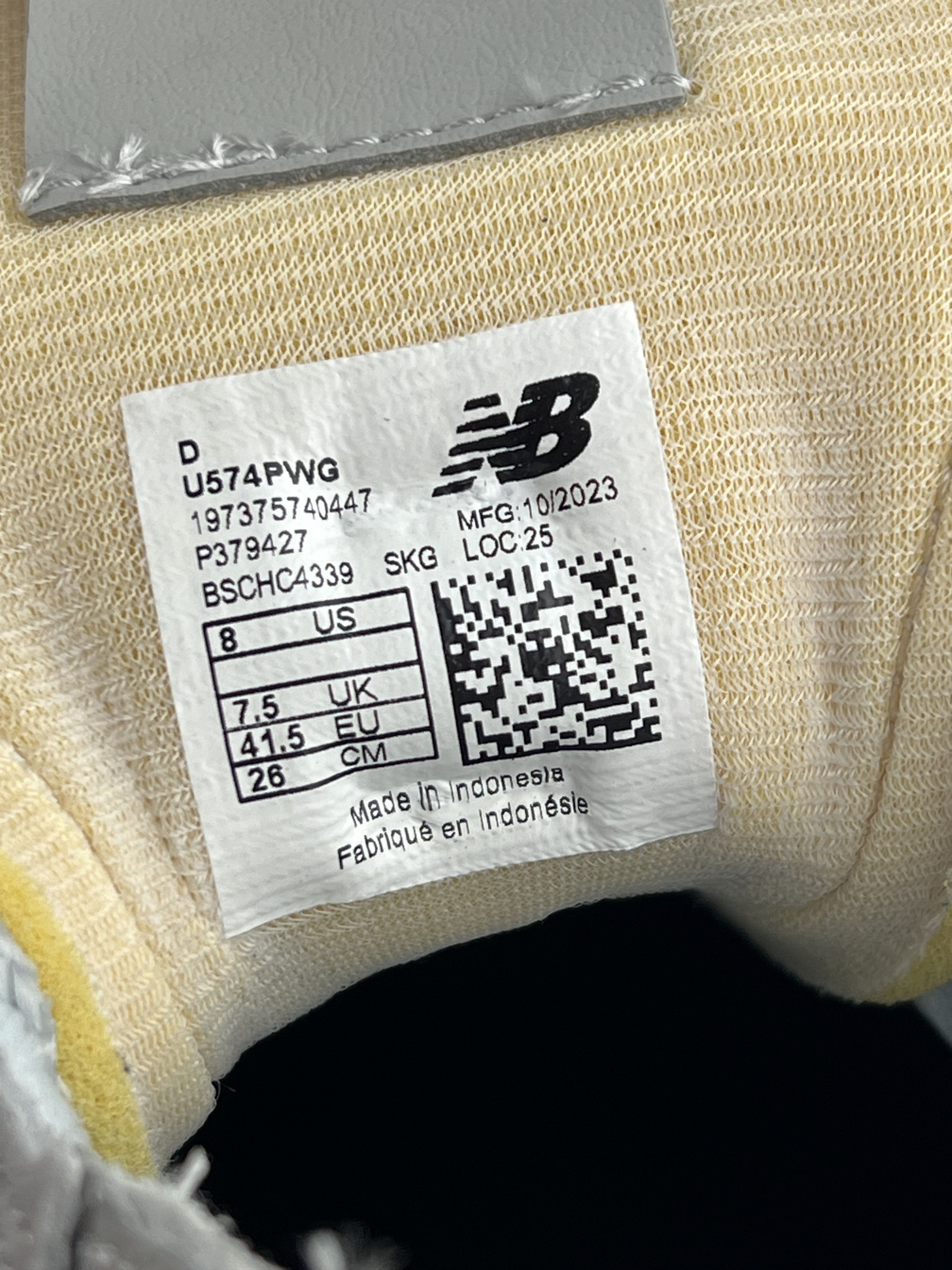 New Balance New Balance 574 Gray Suede Sneakers Size US8 UK7.5 EU41.5 Size US 8 / EU 41 - 8 Thumbnail