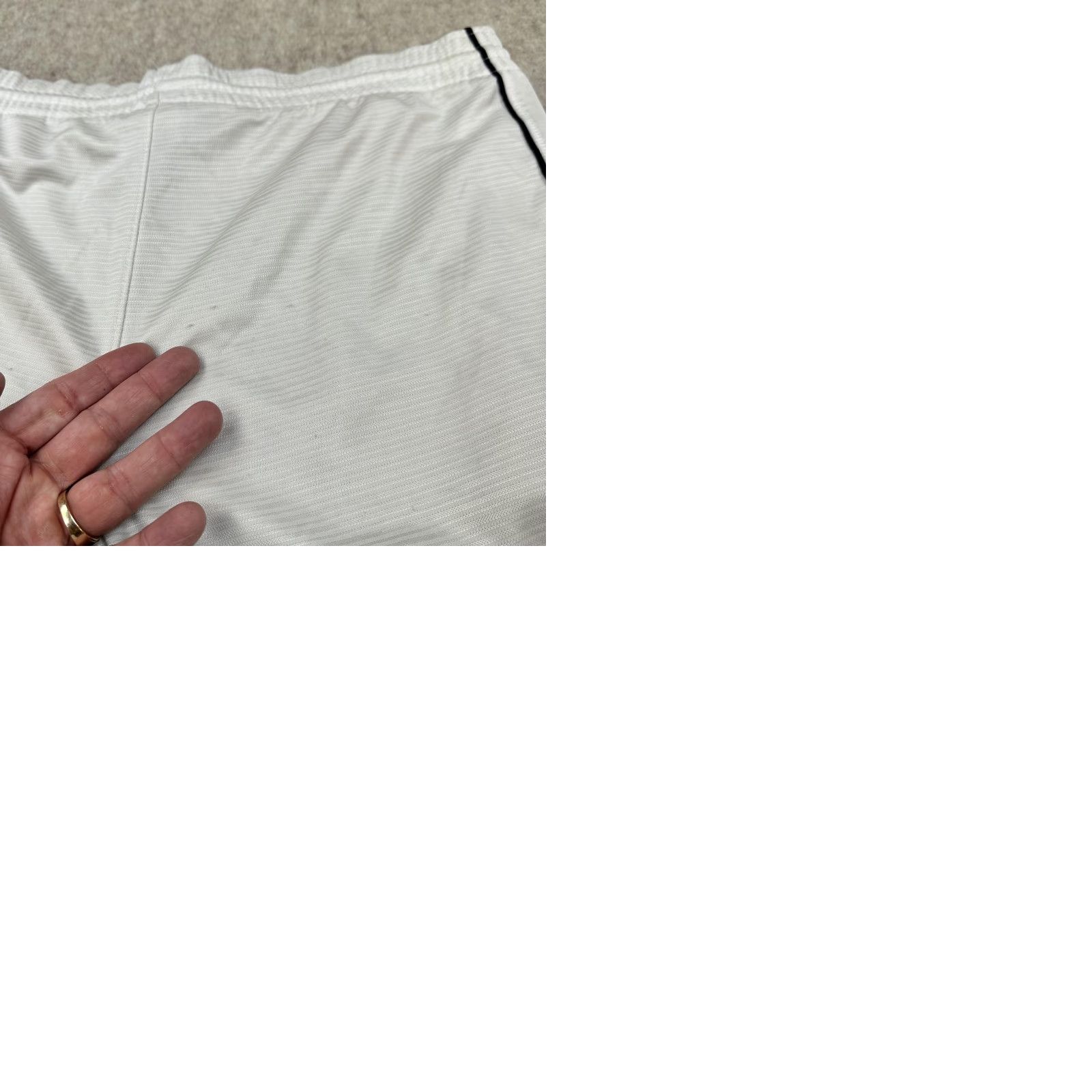 Nike Nike Athletic Shorts Mens Small White Performance Training Pockets Swoosh Logo Size US 29 - 9 Thumbnail