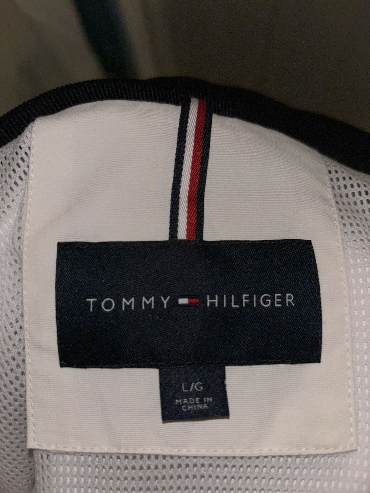 Tommy Hilfiger Tommy Hilfiger Red/White/Navy Bomber Jacket Size US L / EU 52-54 / 3 - 4 Thumbnail