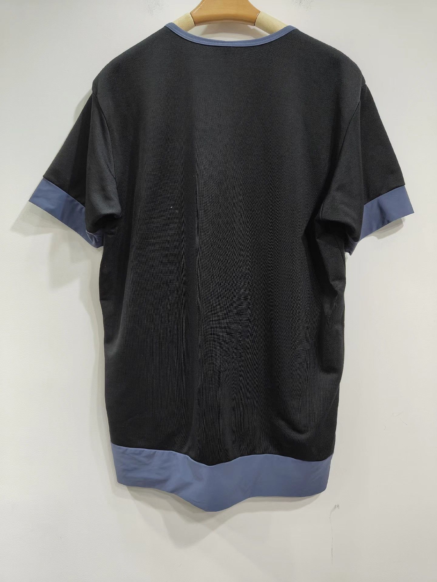 Kazuyuki Kumagai Attachment KAZUYUKI KUMAGAI Men's Short Sleeve T-Shirt K29 Size US L / EU 52-54 / 3 - 3 Thumbnail