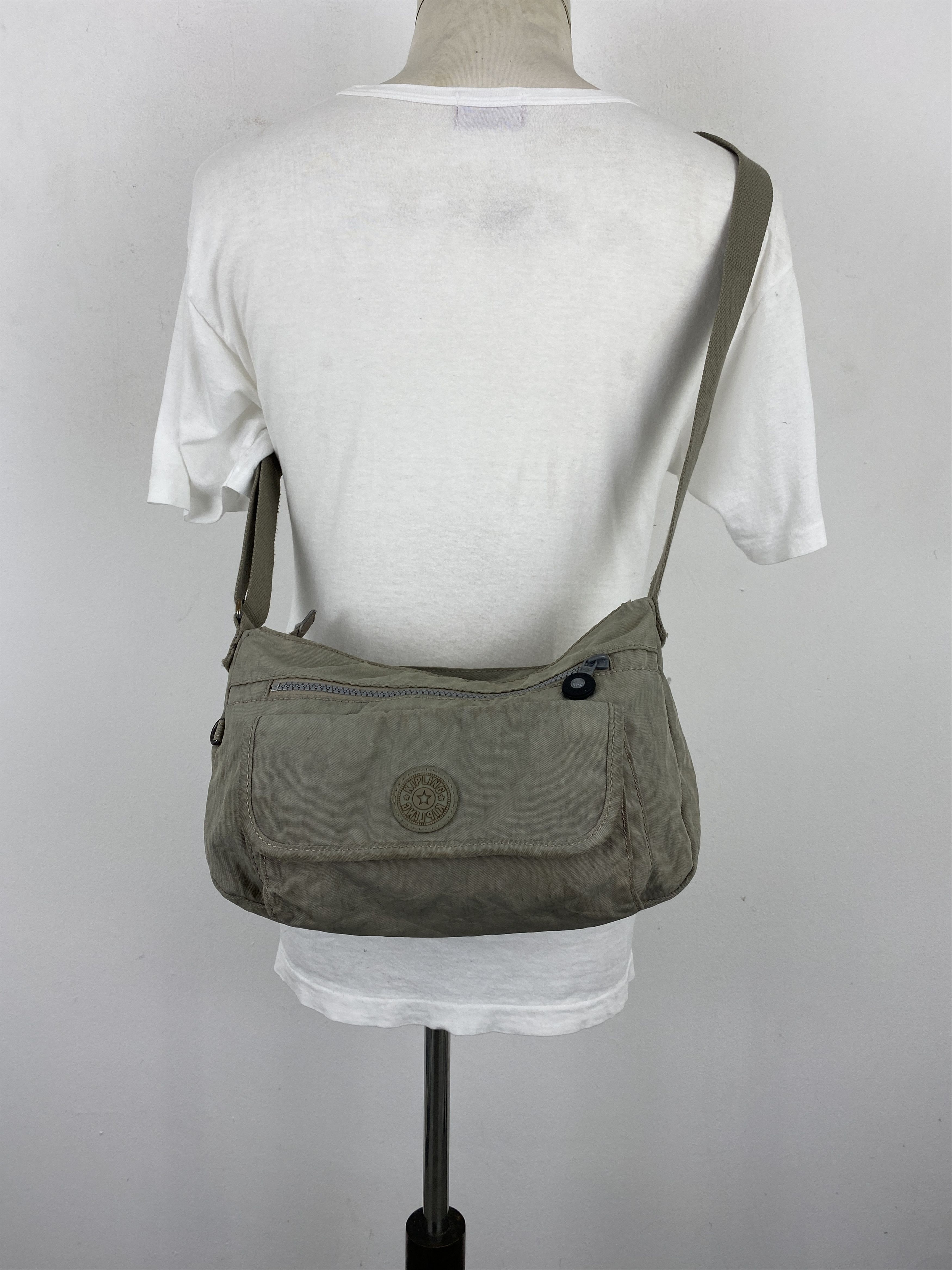 Vintage Kipling Crossbody Sling Bag in Grey, Men's