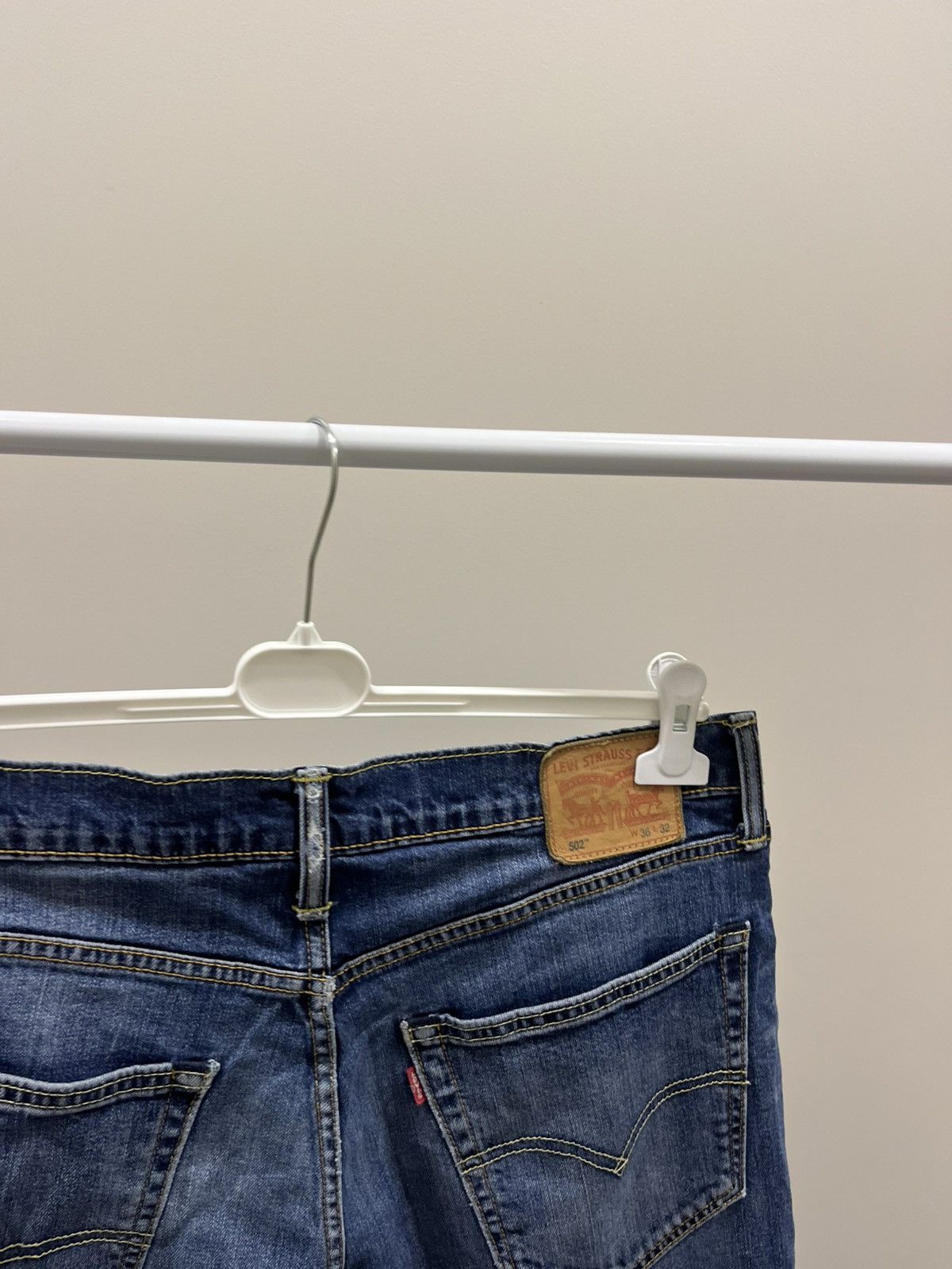 Levi's Levi’s 502 Vintage 90s Distressed Tapered Denim Whisker Fade Size US 36 / EU 52 - 4 Thumbnail