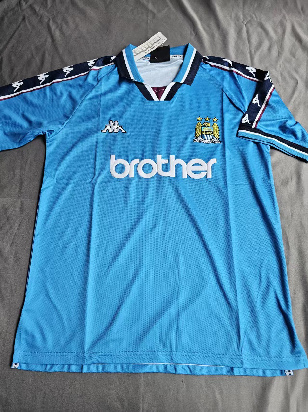 Other MCFC Jersey Home 1997 1999 Season Size US L / EU 52-54 / 3 - 1 Thumbnail