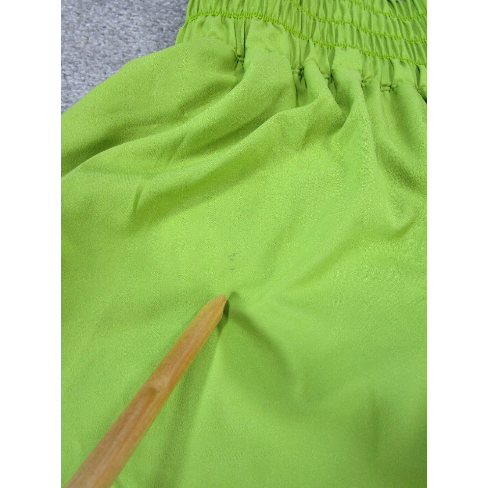 Nike Nike Womens High Waist Running Shorts Extra Small Xs Dri Fit Green Size 26" / US 2 / IT 38 - 3 Thumbnail