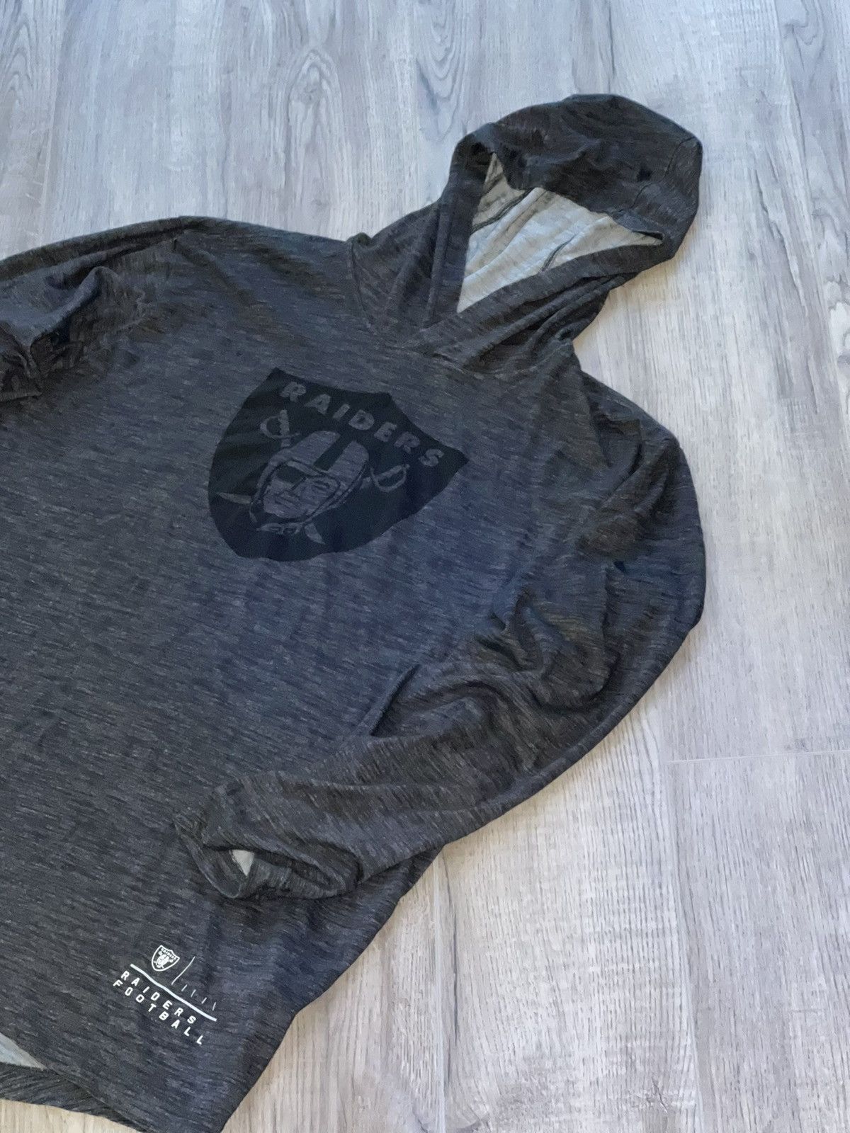 Nike NFL Raiders Shirt Top Adult Large Long Sleeve Dri-Fit Nike Size US L / EU 52-54 / 3 - 4 Thumbnail