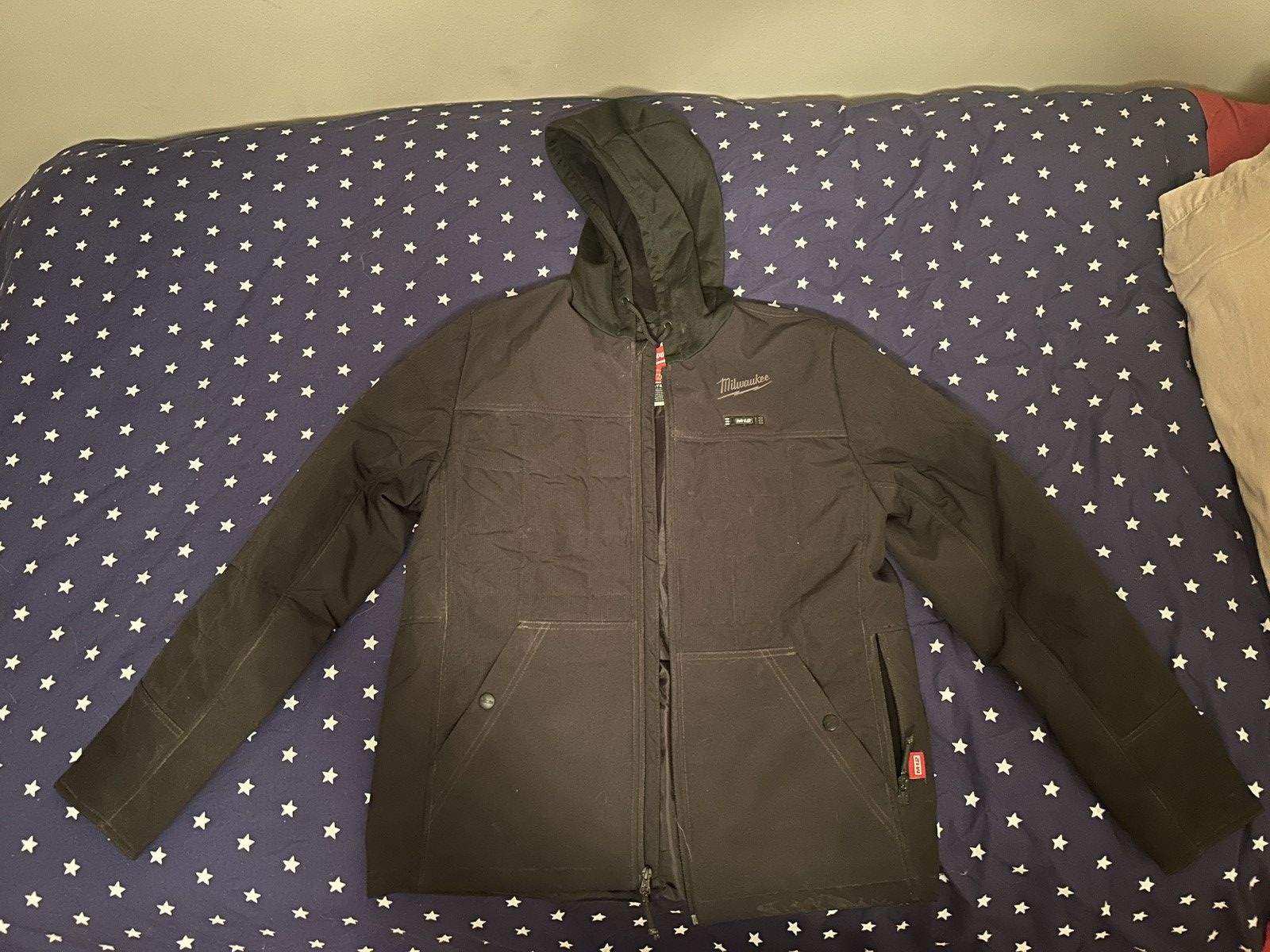 Other Milwaukee M12 Heated Jacket Size US M / EU 48-50 / 2 - 1 Thumbnail