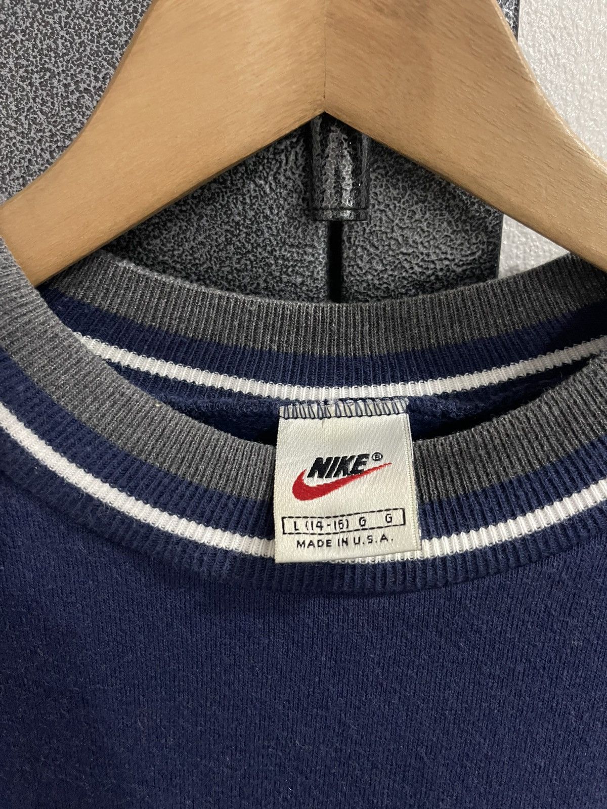 Nike Vintage Nike Crewneck Made Usa Sweatshirt Size US L / EU 52-54 / 3 - 8 Thumbnail