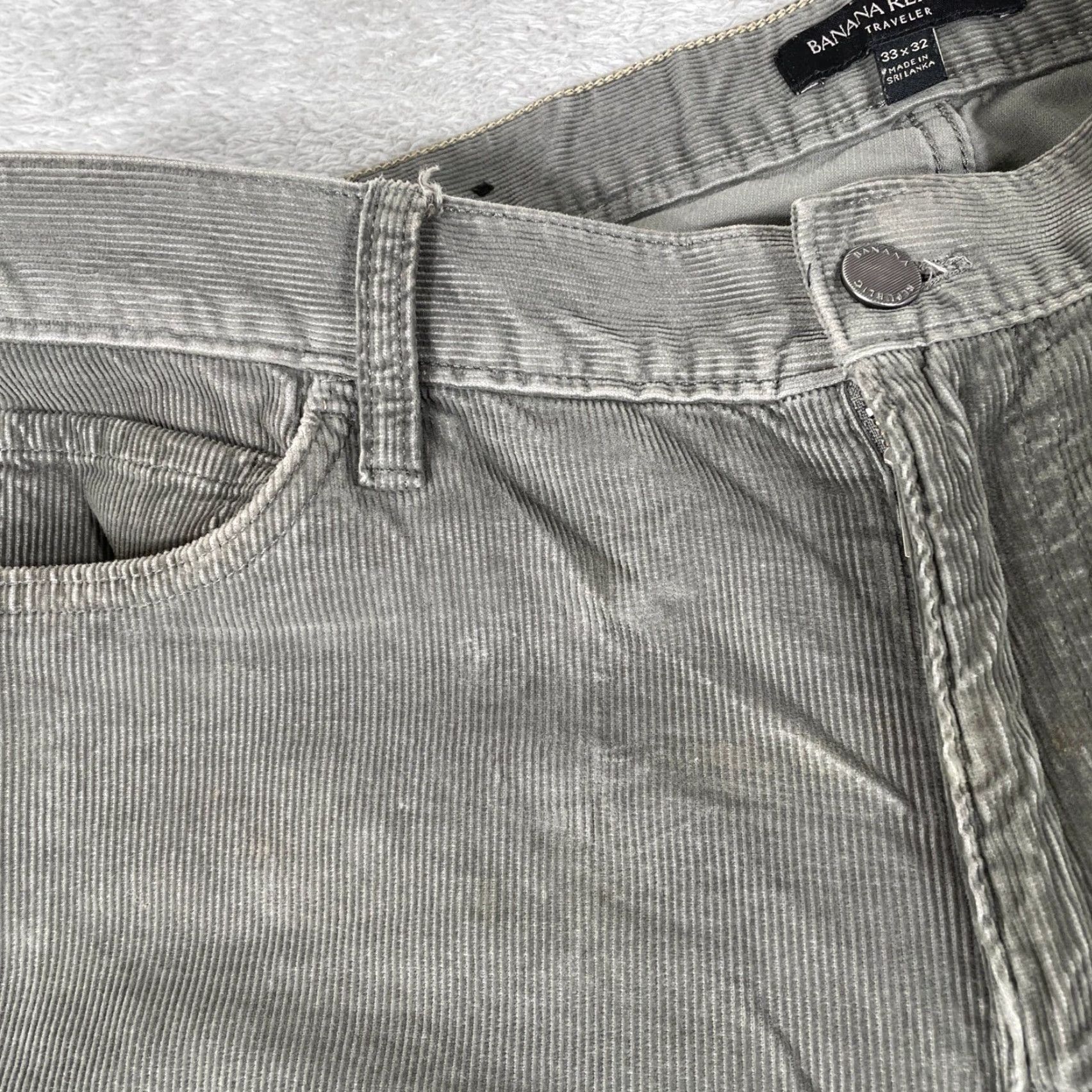 Banana Republic Banana Republic Traveler Corduroy Pants Mens 33x32 Green Slim Fit Corduroy Chino 5-Pocket Casual Workwear Mens Size US 33 - 6 Thumbnail