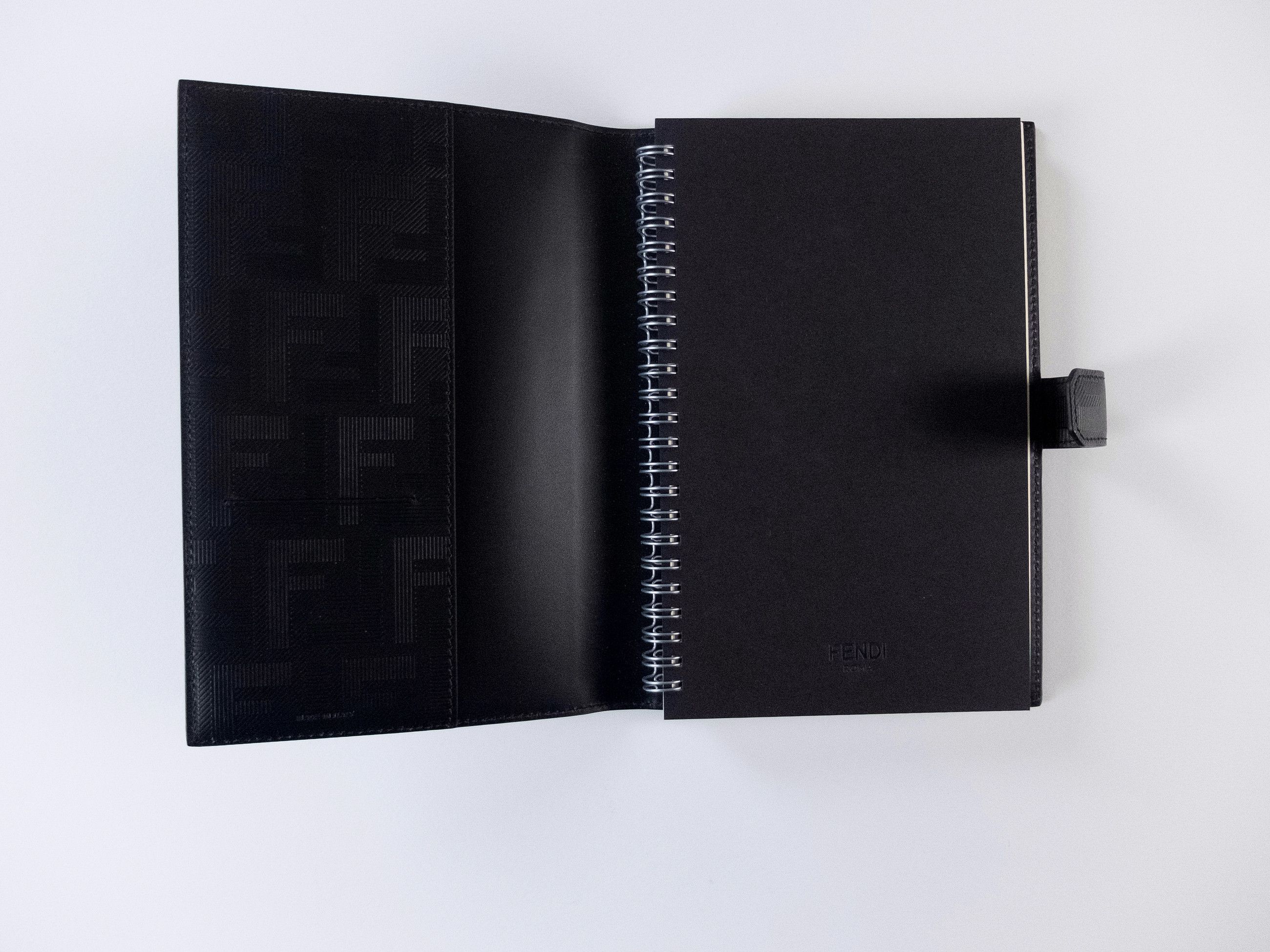 Fendi FENDI Shadow black FF logo leather refillable notebook Size ONE SIZE - 8 Thumbnail