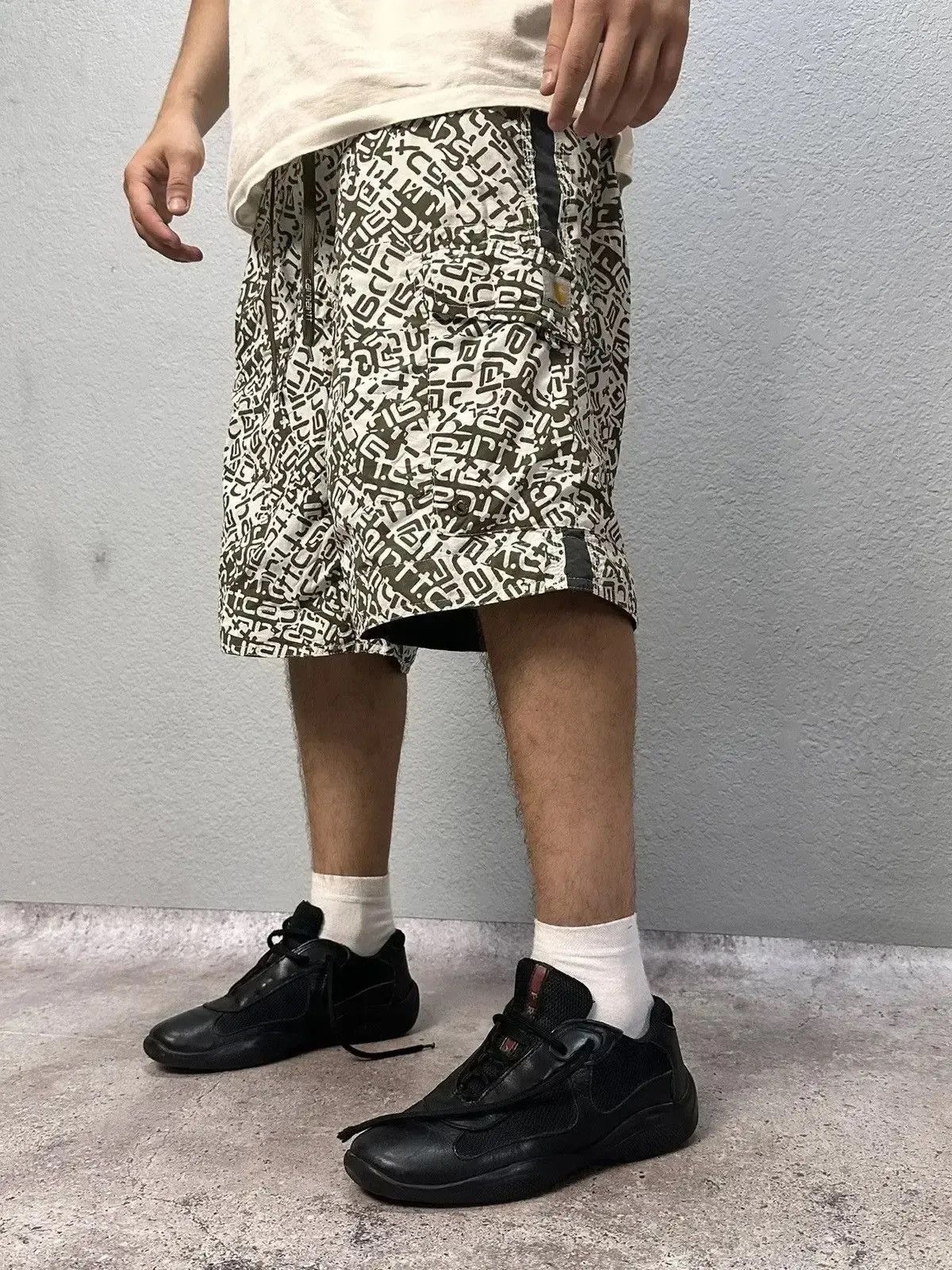 Carhartt × Vintage Short Carhartt Y2K sk8 faded streetwear style Size US 34 / EU 50 - 4 Thumbnail