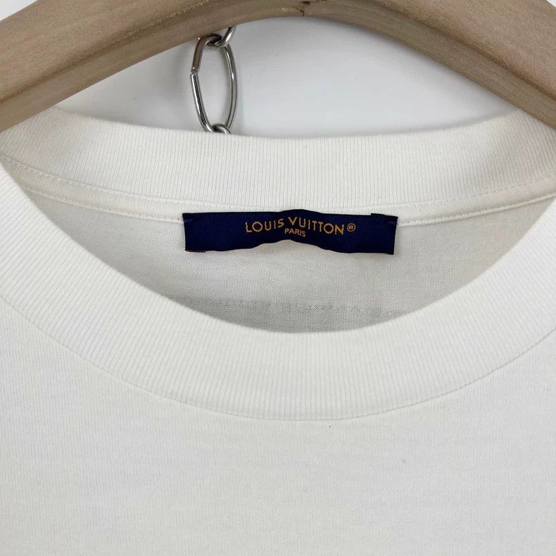 Louis Vuitton Louis Vuitton Graffiti letter pocket panel short sleeve Size US XXL / EU 58 / 5 - 3 Thumbnail
